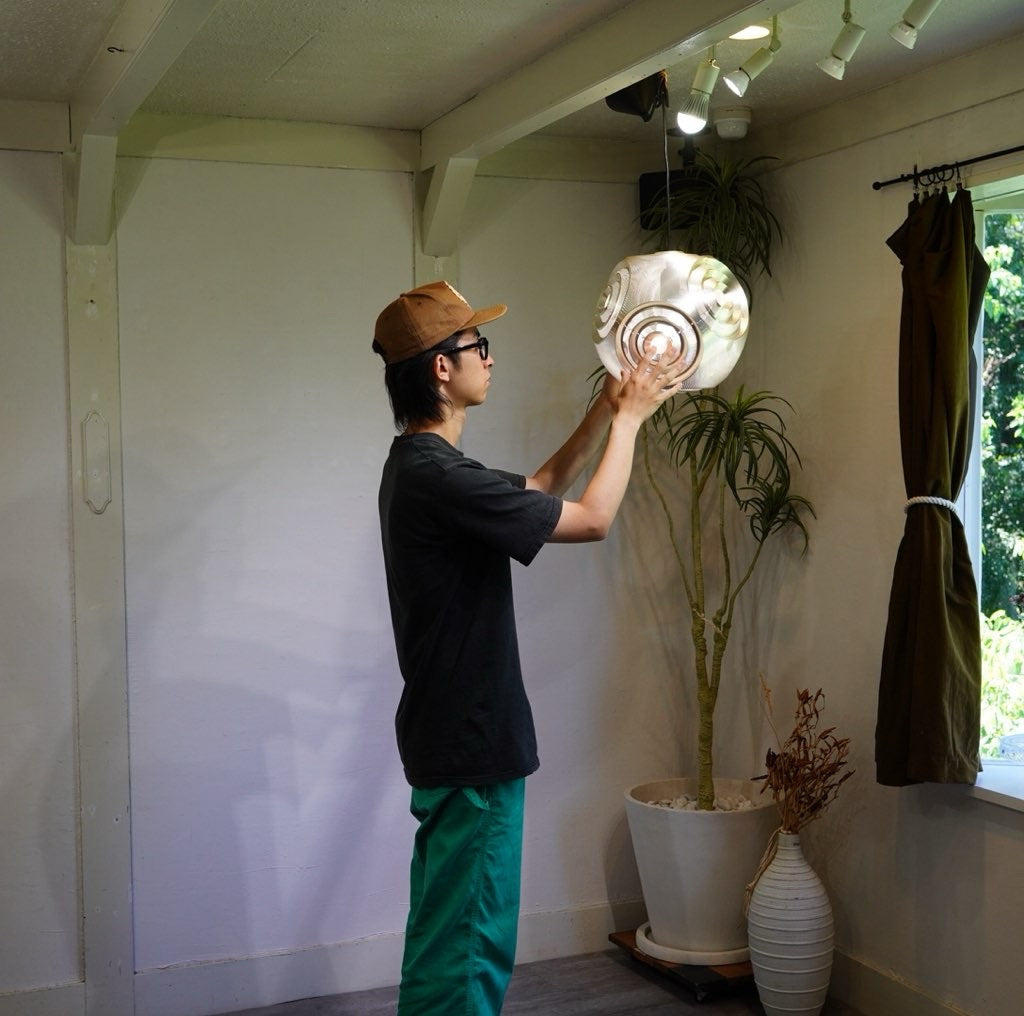 トム・ディクソン / Tom Dixon カーブ / Curve 32 ボール ペンダントライト 希少