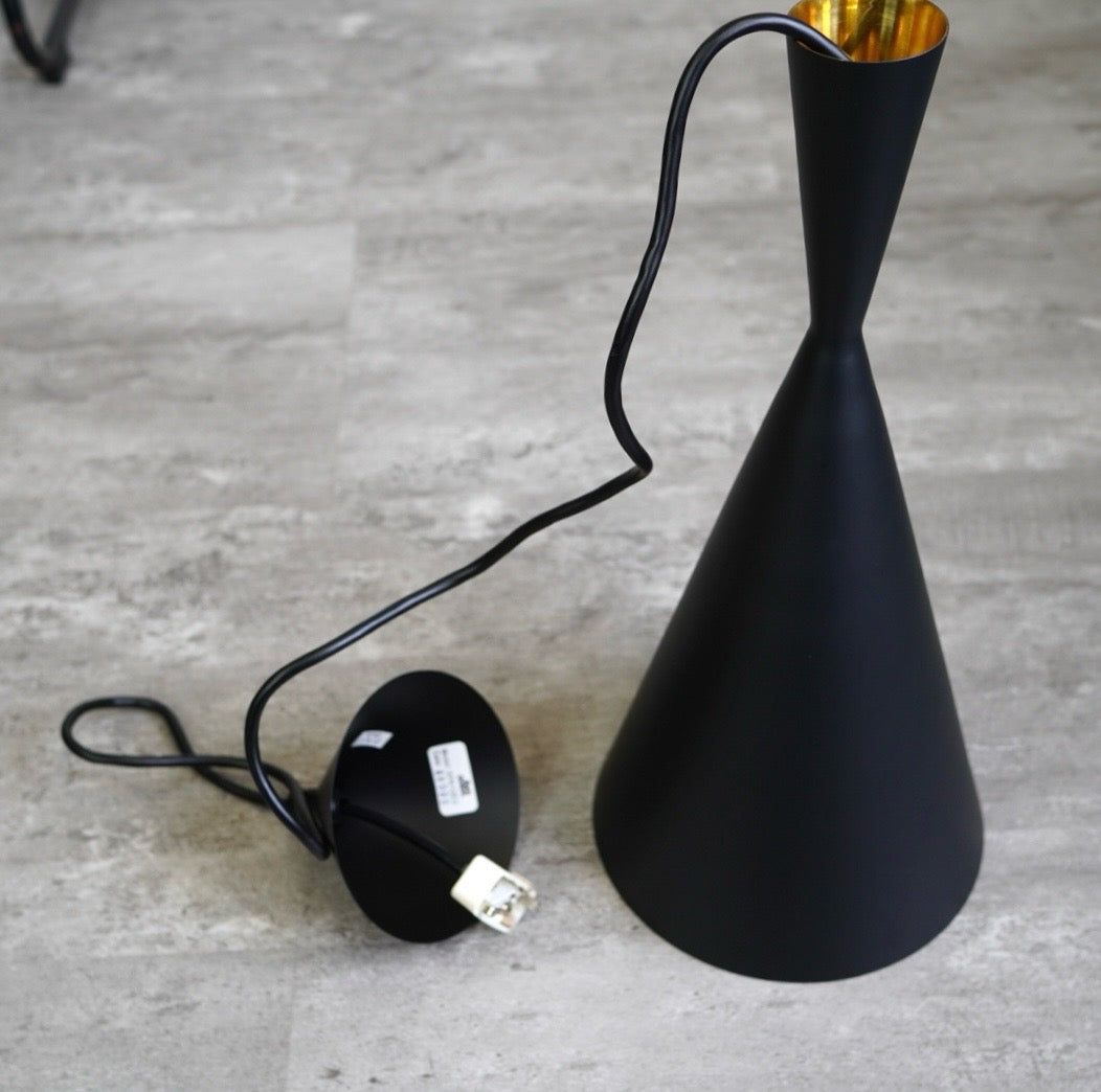 トム・ディクソン / Tom Dixon Beat Tall ペンダントライト 電球タイプ ブラック