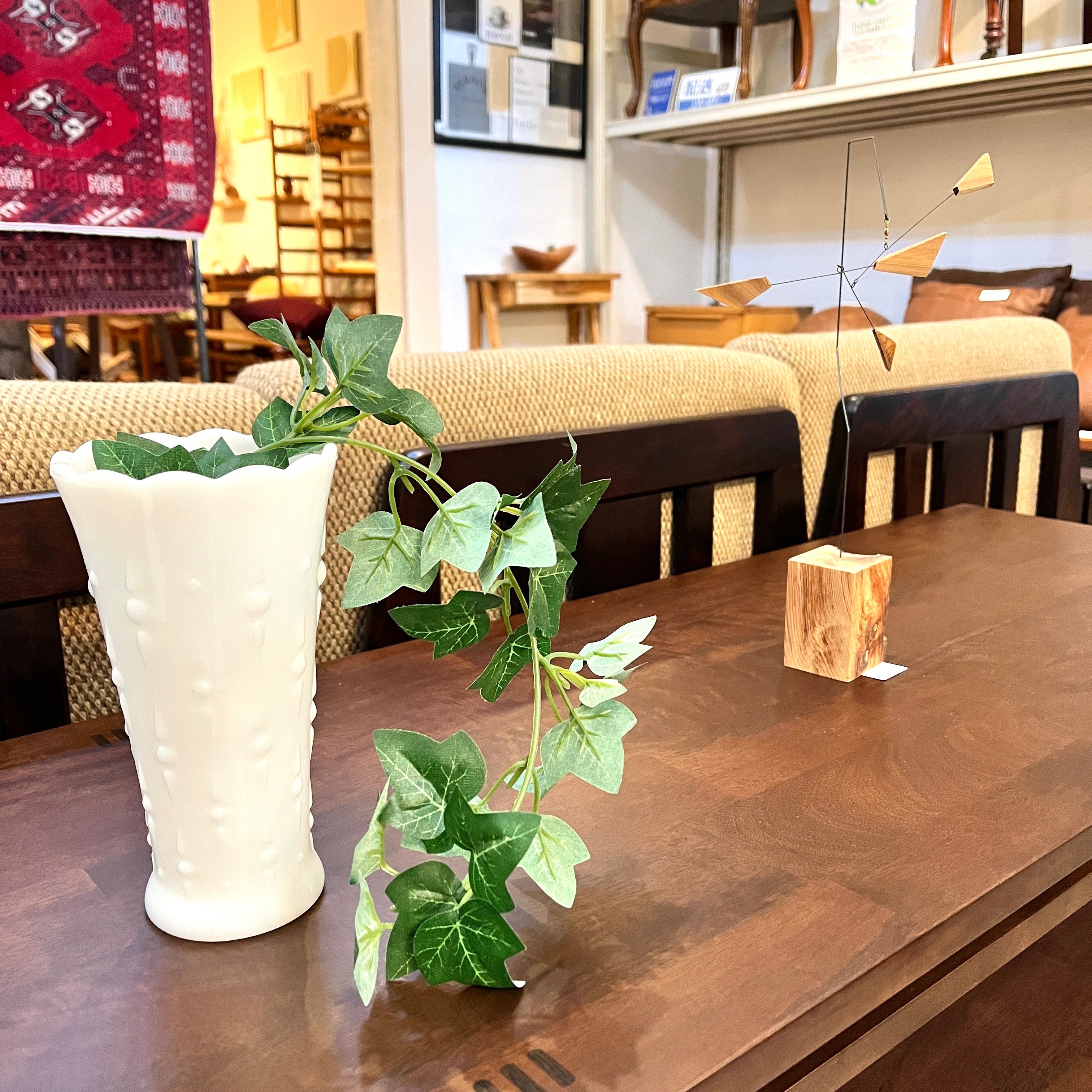 アンカーホッキング / Anchor Hocking ミルクガラスフラワーベース ヴィンテージ