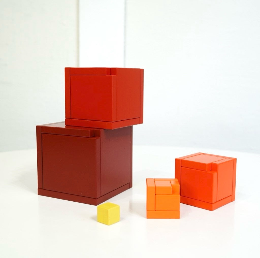 ネフ社 / Naef セラ / Cella レッド 立体パズル インテリア小物