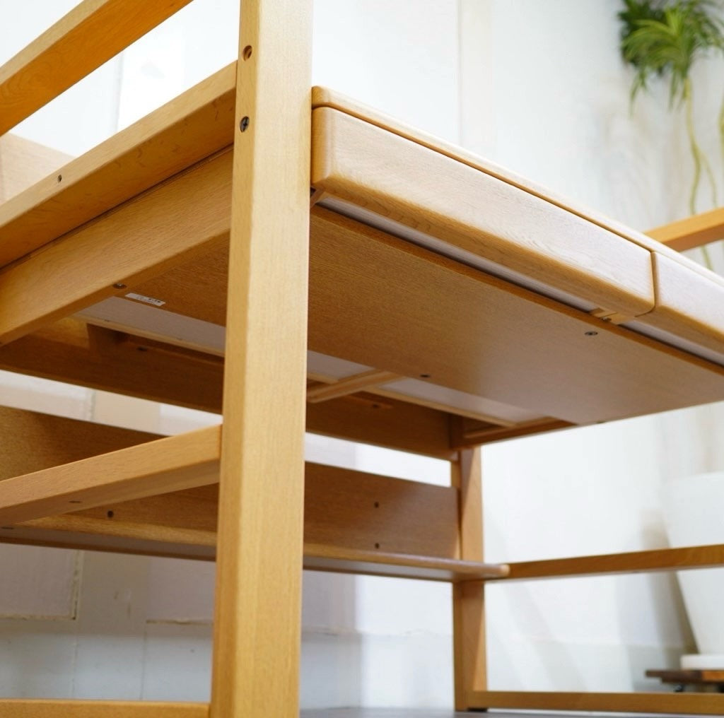 浜本工芸 学習机 NO.16&デスクチェア セット ピンク 天板の高さが変えられる勉強机