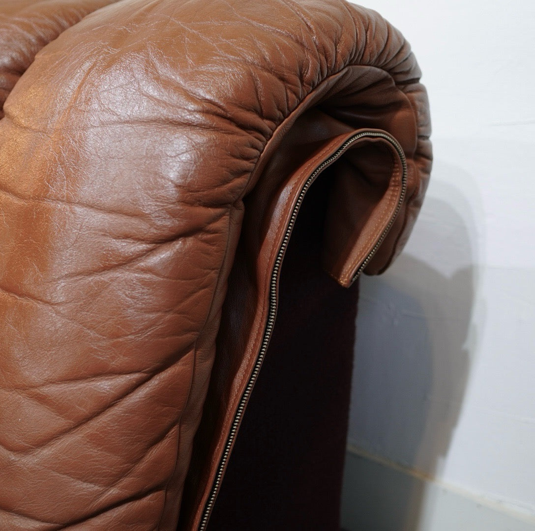 モビリア / mobilia デセデ スネークソファ 22連 本革 ヴィンテージ