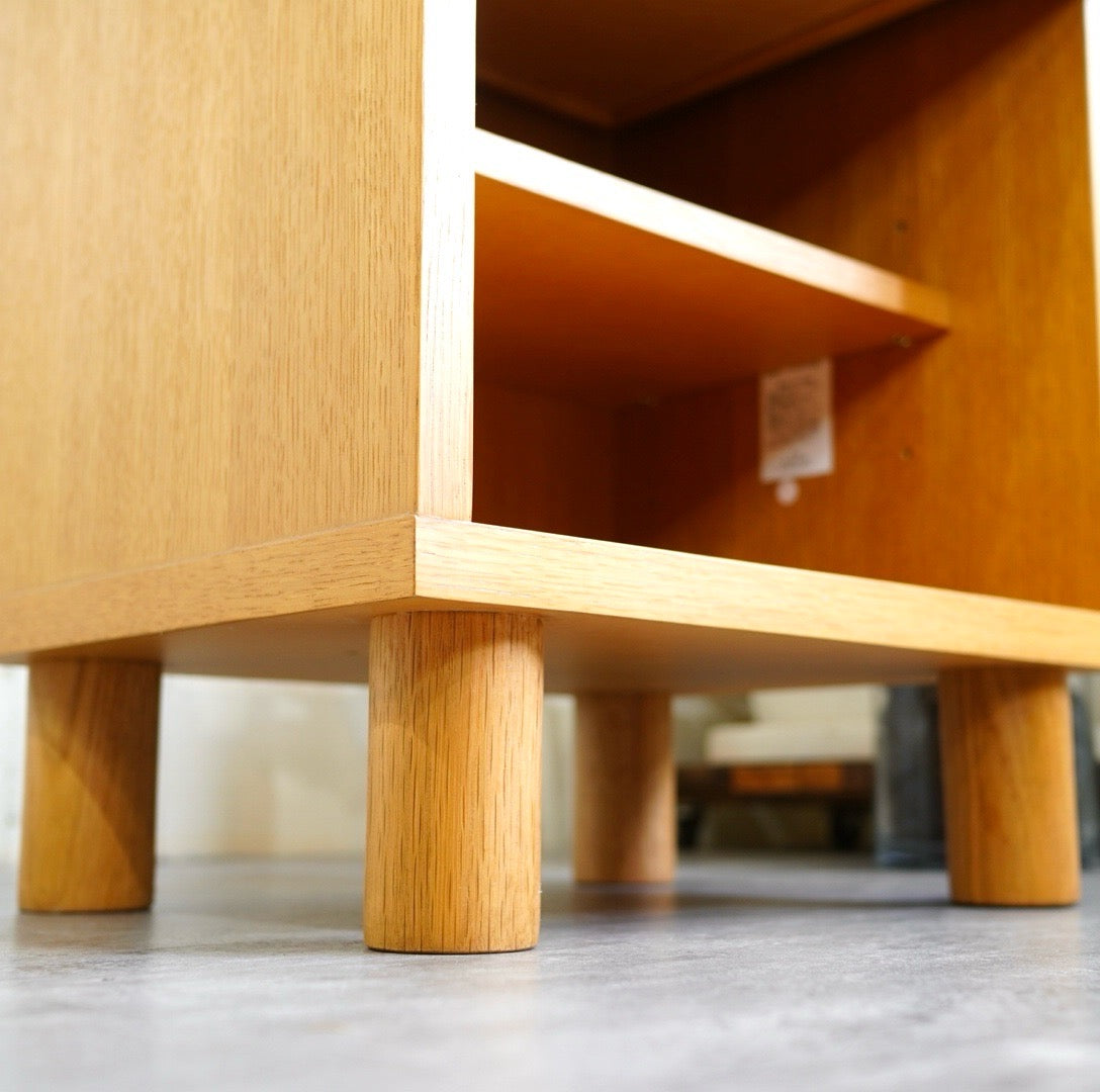 ソース / source サラ / SALA ナイトテーブル サイドテーブル 展示品