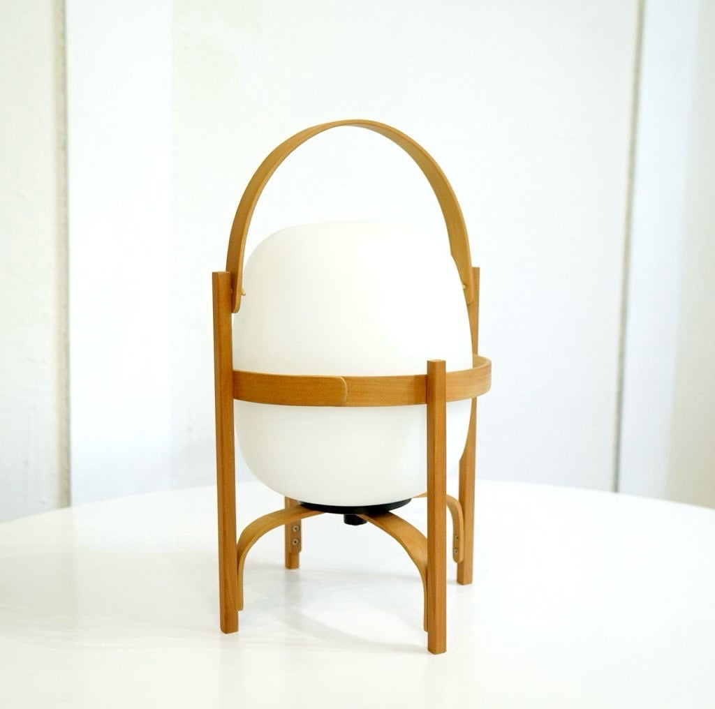 サンタ&コール / Santa&Cole セスティタ バテリア / CESTITA BATERIA ポータブルランプ スタンドランプ 展示品