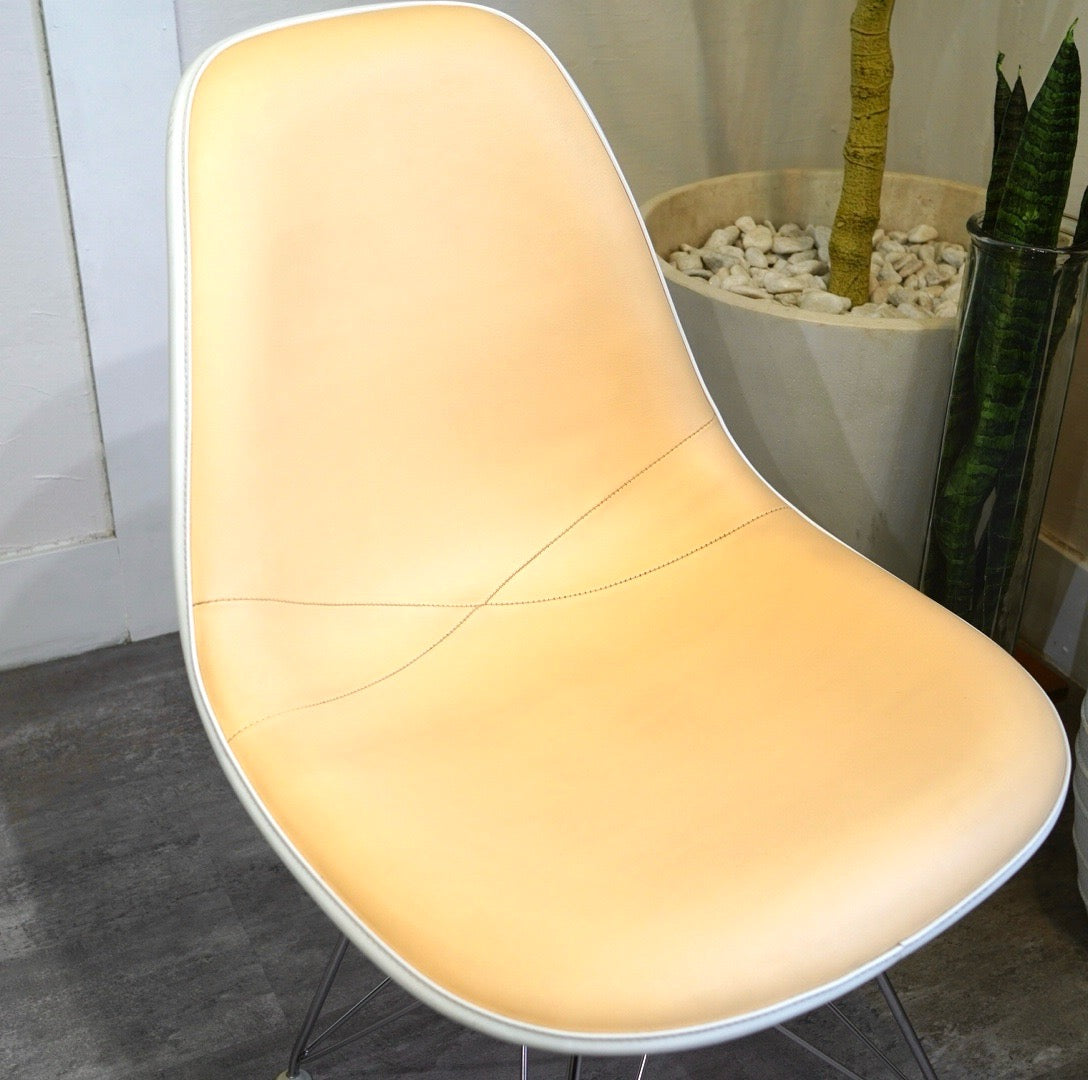 ハーマンミラー / Herman Miller サイドシェルチェア ベージュ エッフェルベース チャールズ&レイ・イームズ ヴィンテージ