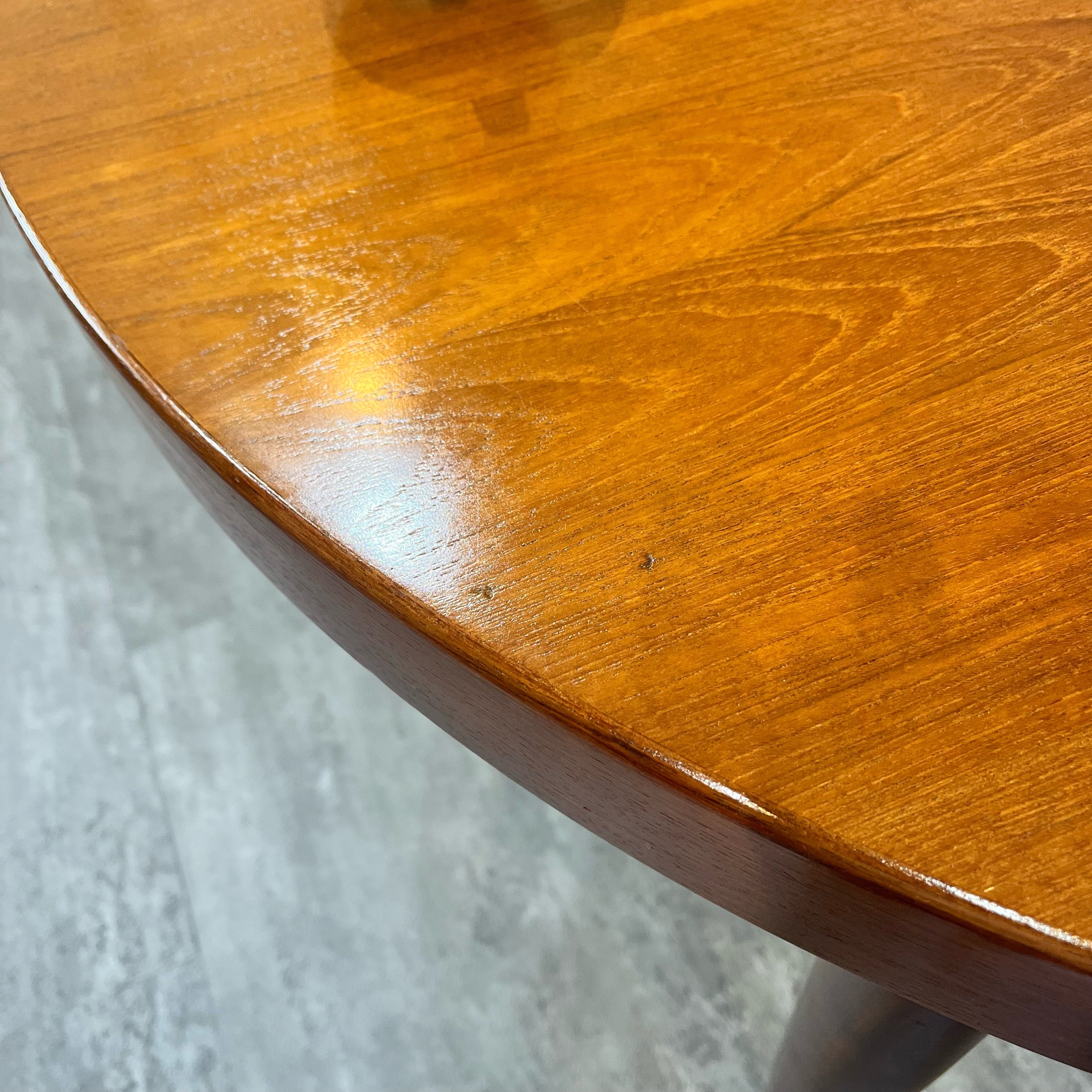 北欧ヴィンテージ エクステンションラウンドテーブル チーク材 デンマーク