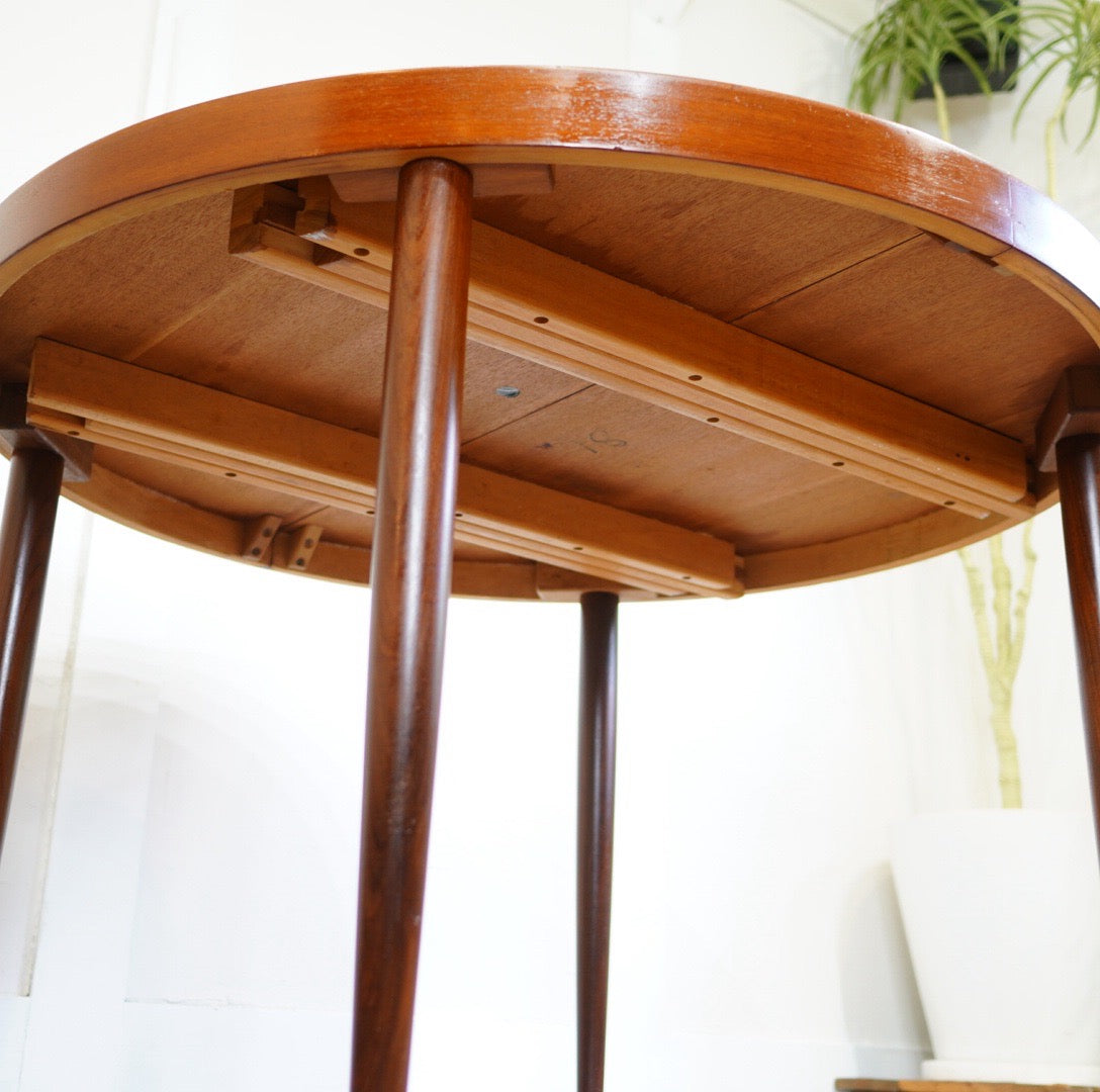 北欧ヴィンテージ エクステンションラウンドテーブル チーク材 デンマーク