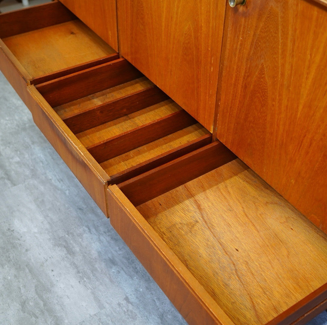 メレデュー / MEREDEW ヴィンテージサイドボード