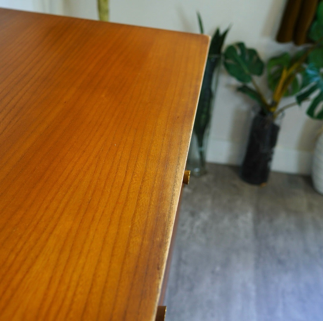 メレデュー / MEREDEW ヴィンテージサイドボード