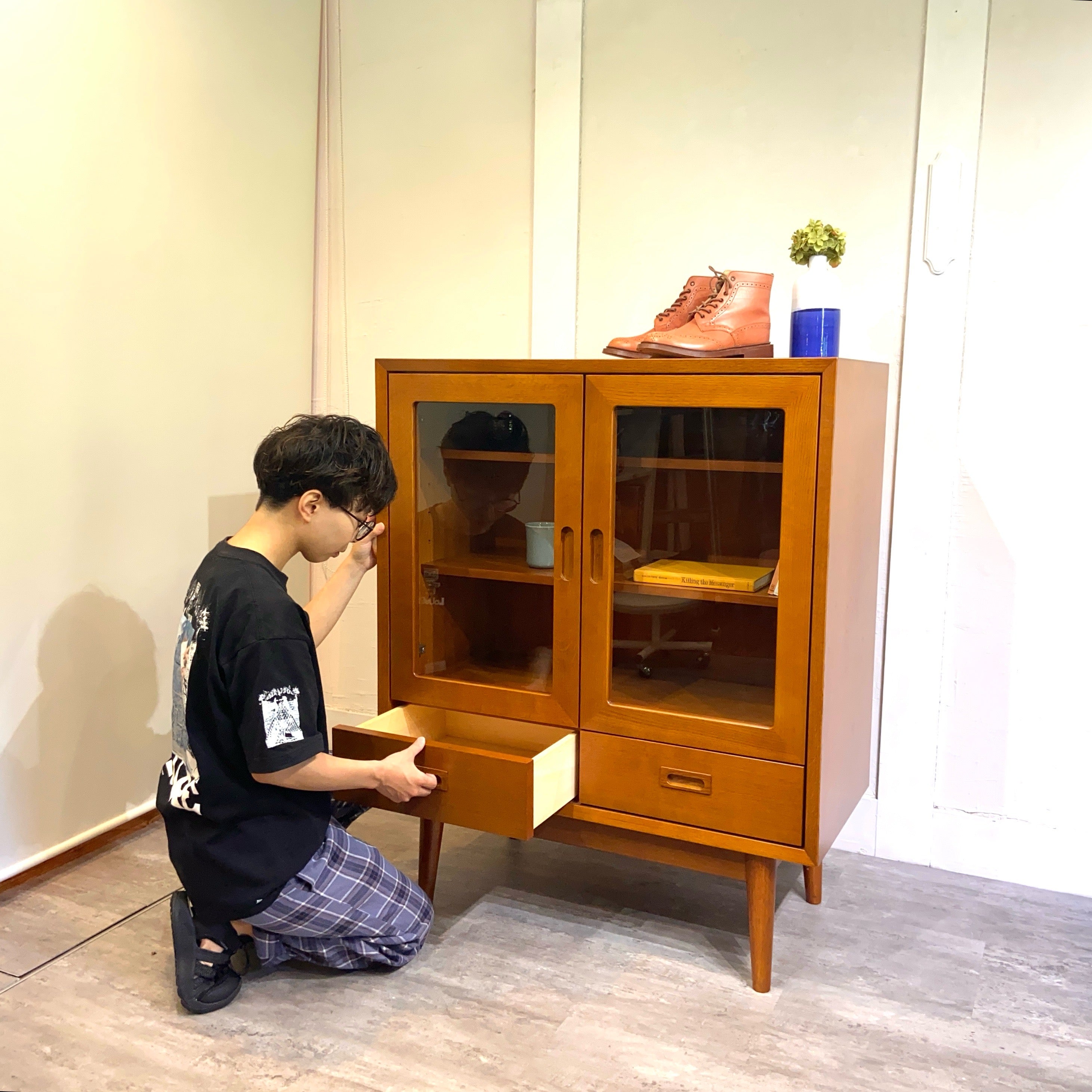 カリモク60+ / karimoku カップボード キャビネット 収納