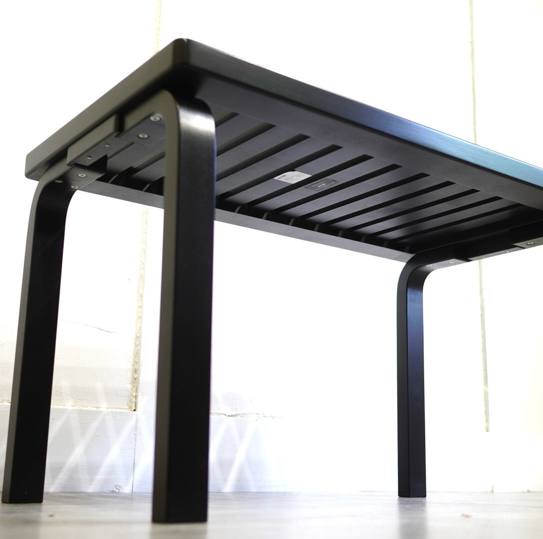 アルテック / artek ベンチ 153B ブラック ラッカー スリット トップ