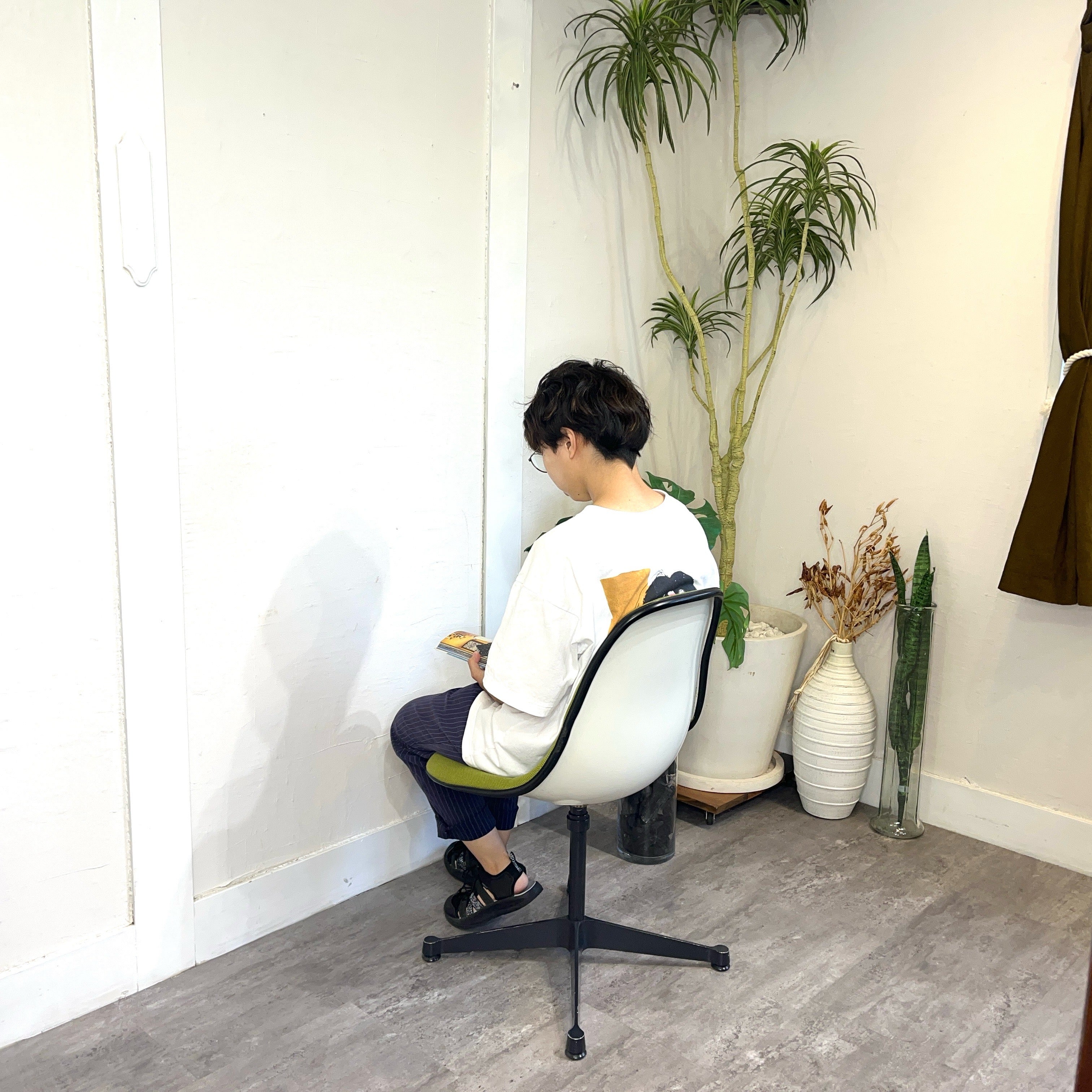 ハーマンミラー / Herman Miller シェルチェア コントラクトベース チャールズ&レイ・イームズ