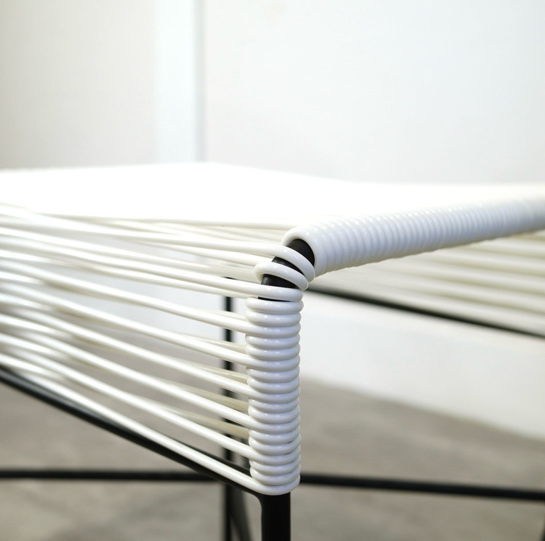 メトロクロス / METROCS アカプルコスツール ホワイト 山本章