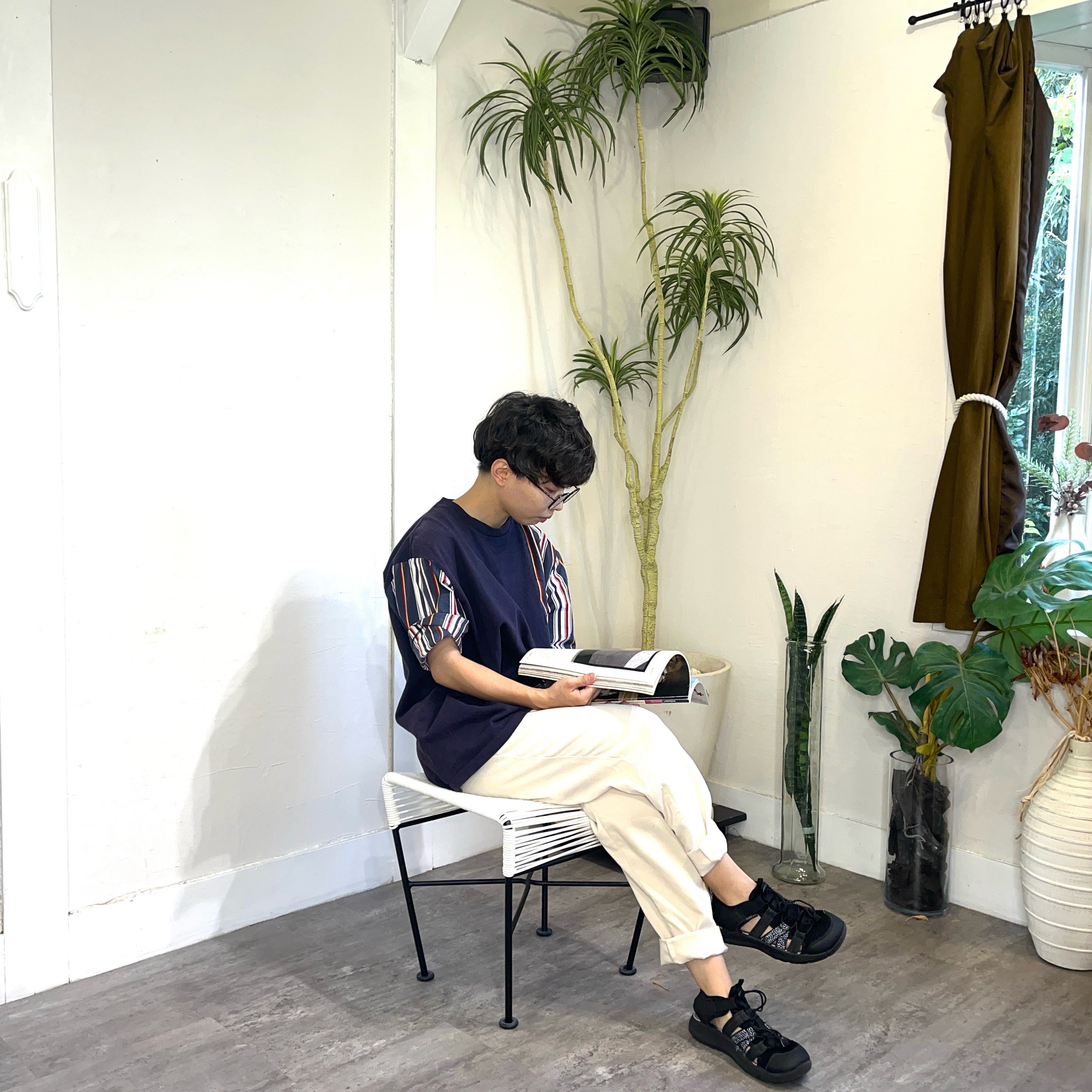 メトロクロス / METROCS アカプルコスツール ホワイト 山本章