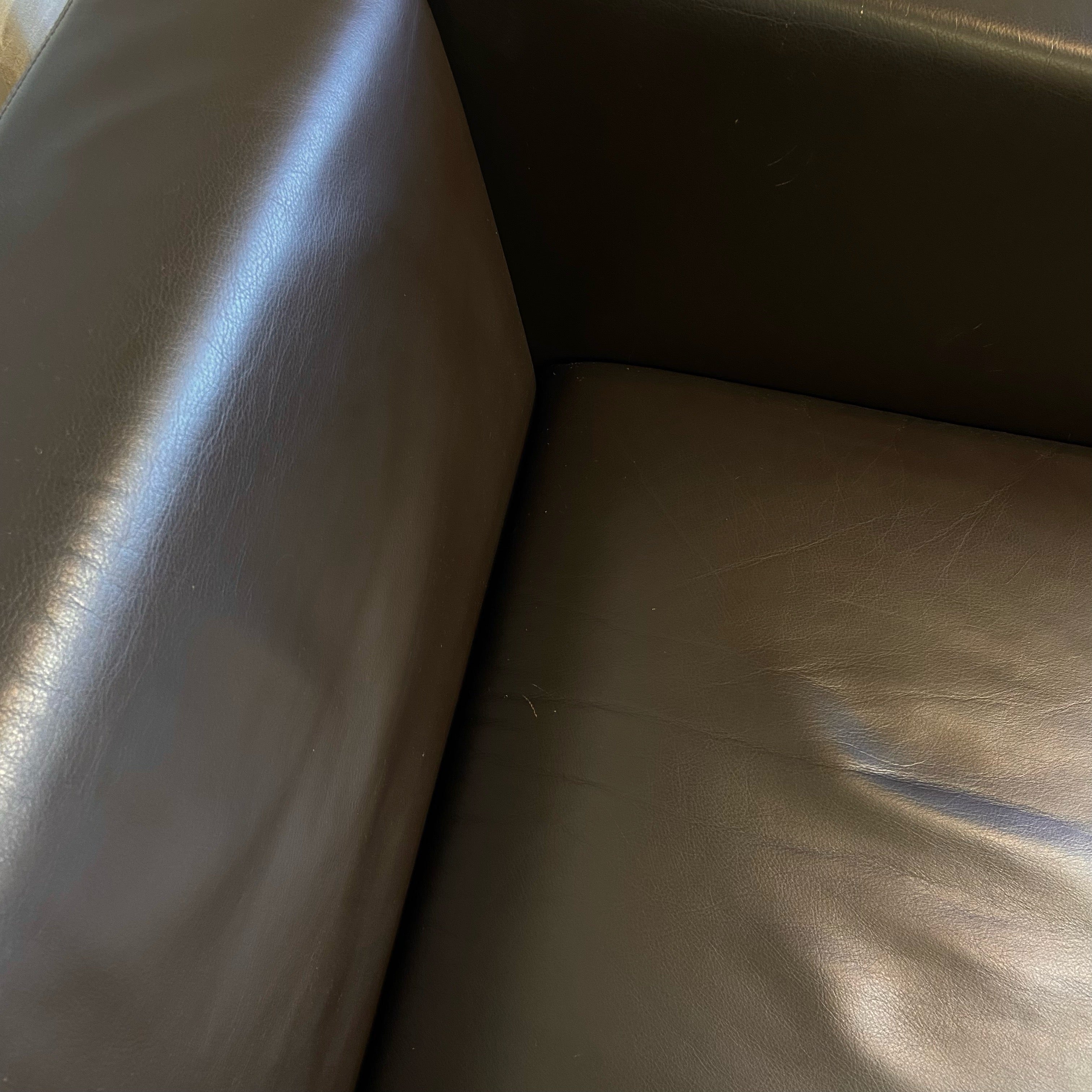 カッシーナイクスシー / Cassina ixc. ボックス スモールソファ 1人掛け ピエロ・リッソーニ 本革