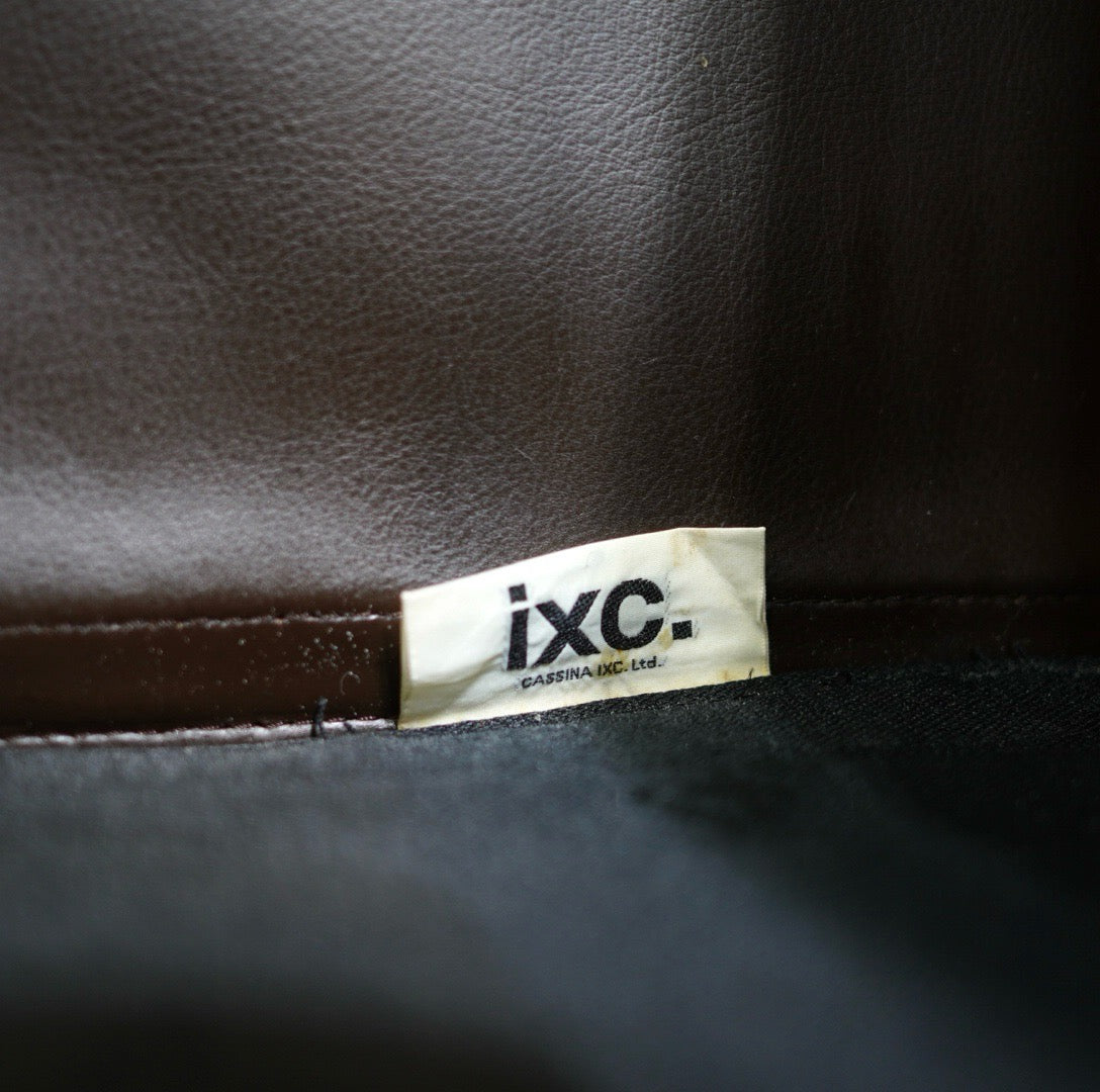 カッシーナイクスシー / Cassina ixc. ボックス スモールソファ 1人掛け ピエロ・リッソーニ 本革