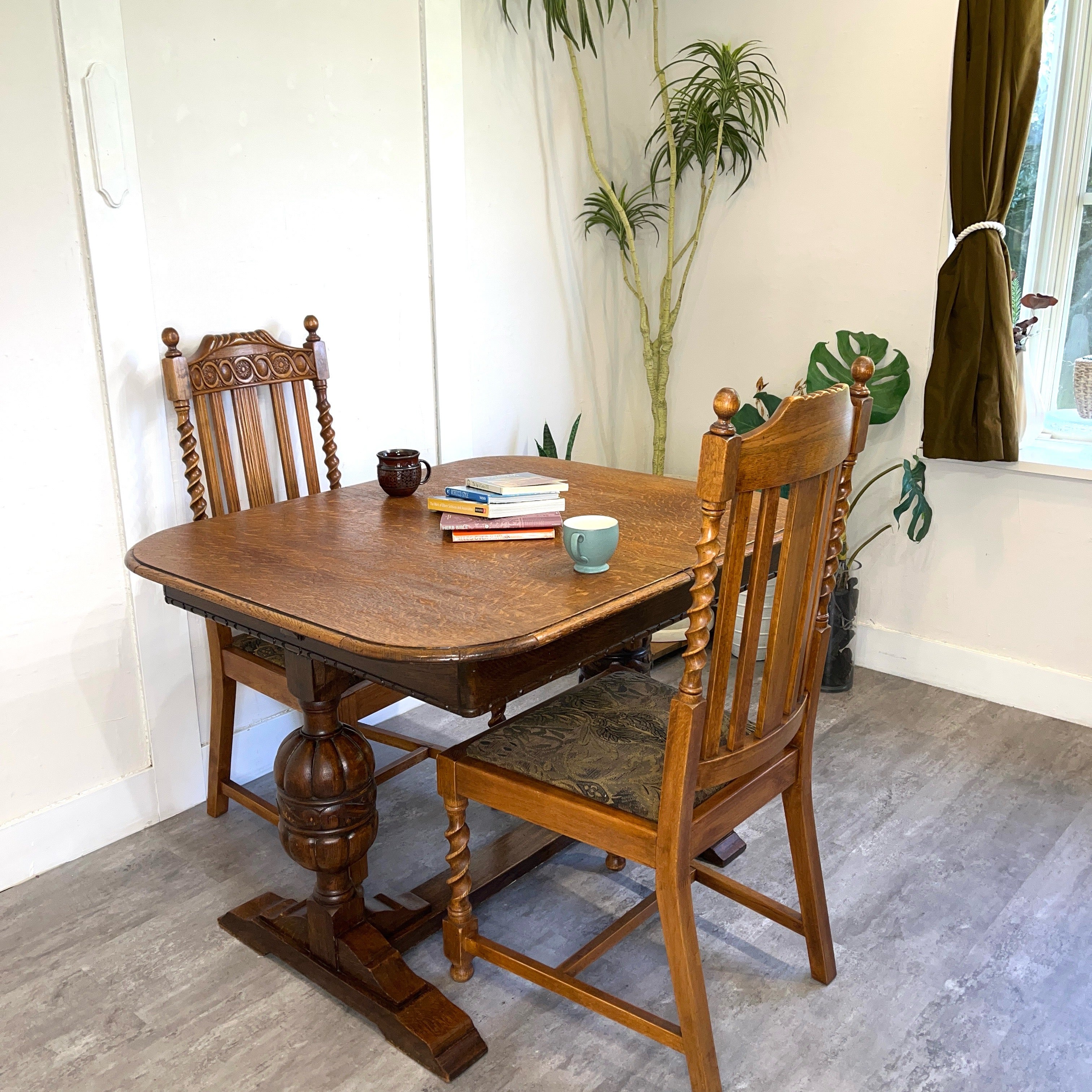 CELERITY パイナップルレッグ ドローリーフテーブル 伸長式ダイニングテーブル 英国アンティーク