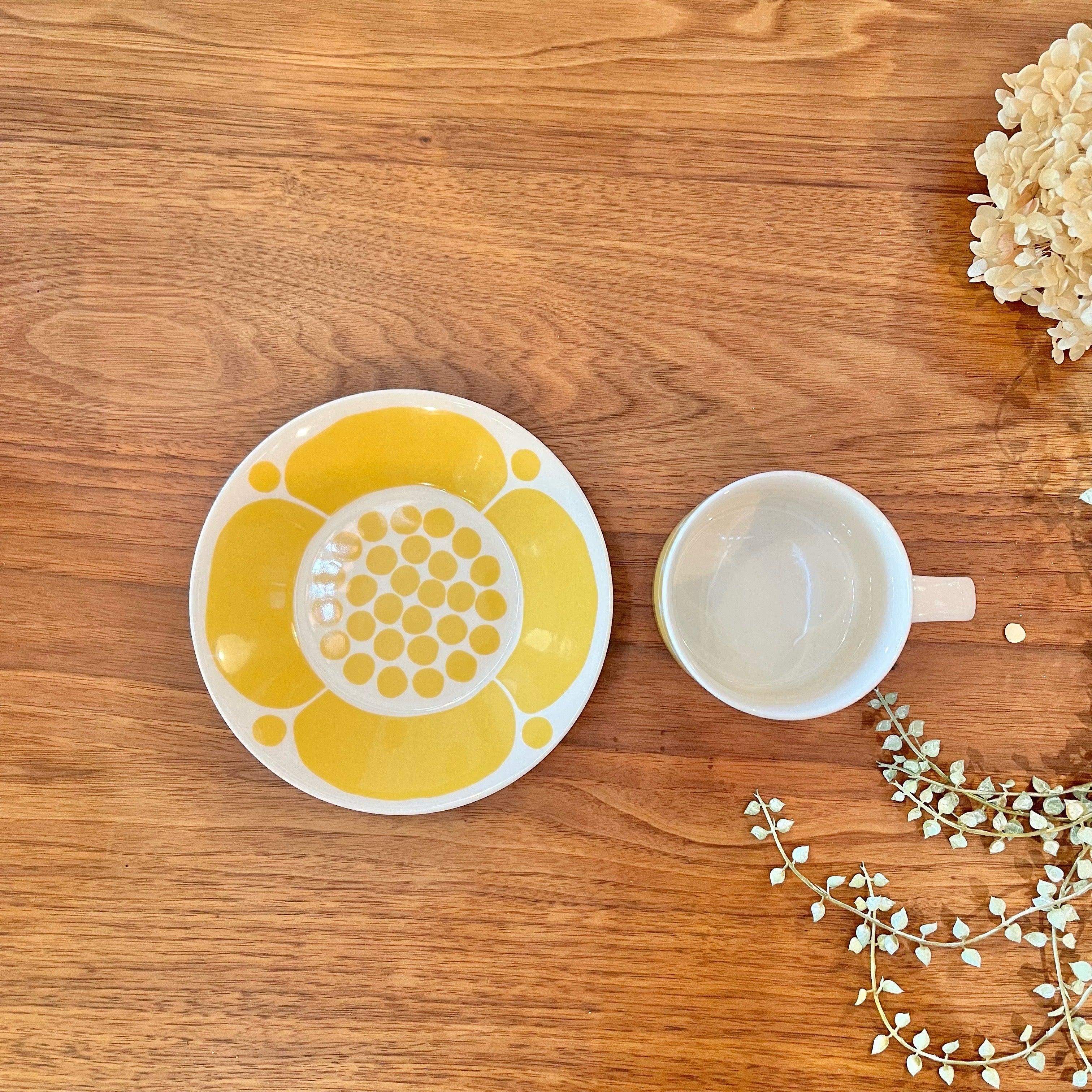 アラビア / ARABIA スンヌイタイ / Sunnuntai カップ&ソーサー イエロー 北欧