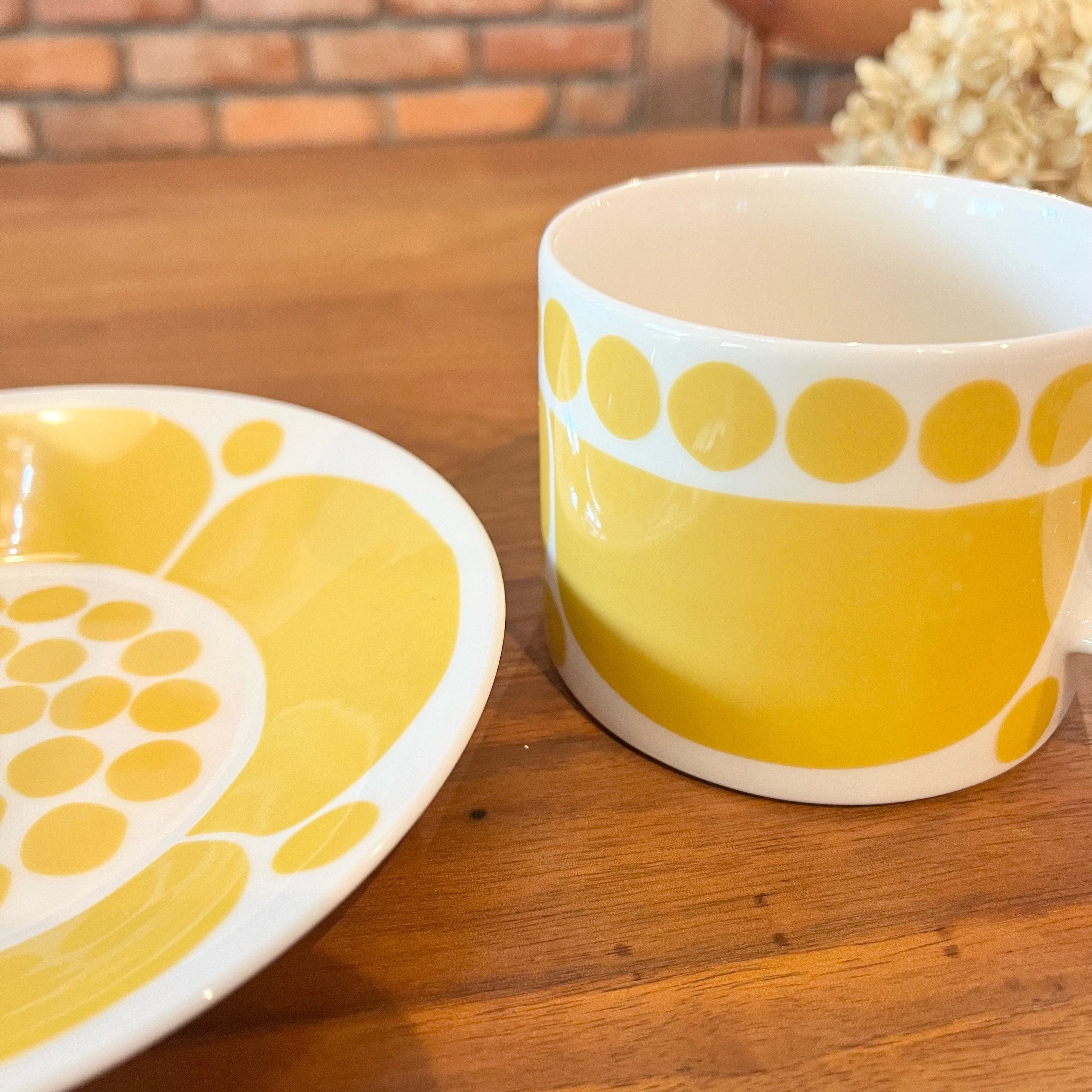 アラビア / ARABIA スンヌイタイ / Sunnuntai カップ&ソーサー イエロー 北欧