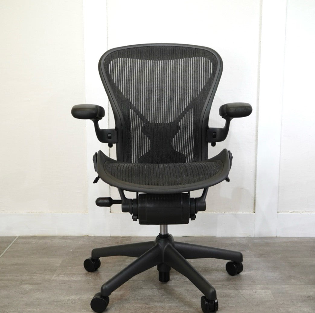 ハーマンミラー / HermanMiller アーロンチェア / Aeron Chairs クラシック Bサイズ