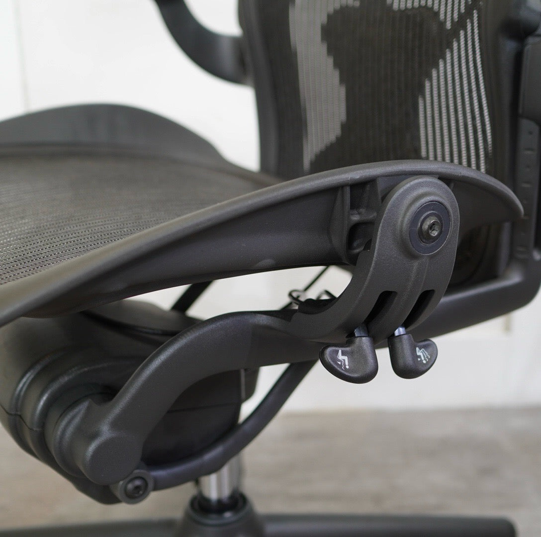 ハーマンミラー / HermanMiller アーロンチェア / Aeron Chairs クラシック Bサイズ