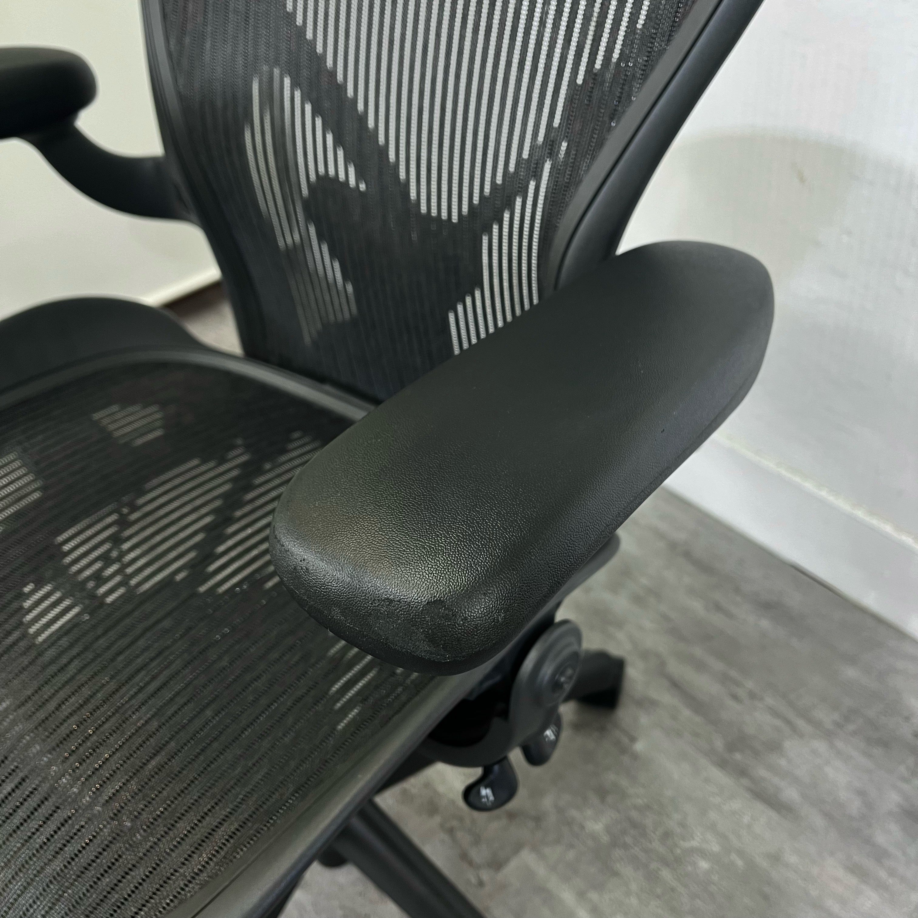 ハーマンミラー / HermanMiller アーロンチェア / Aeron Chairs クラシック Bサイズ