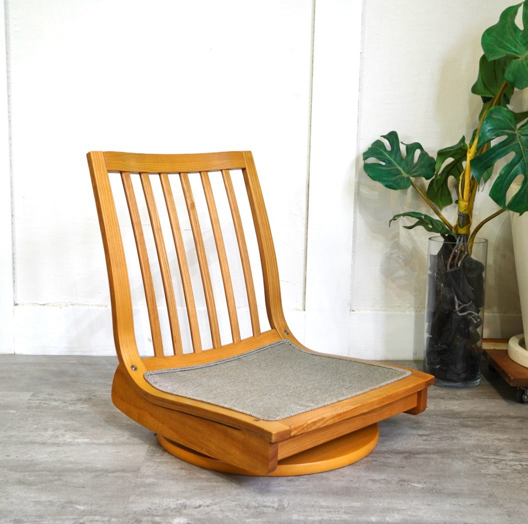 カリモク家具 / karimoku 木組み / kigumiシリーズ 回転座椅子 中古 和 