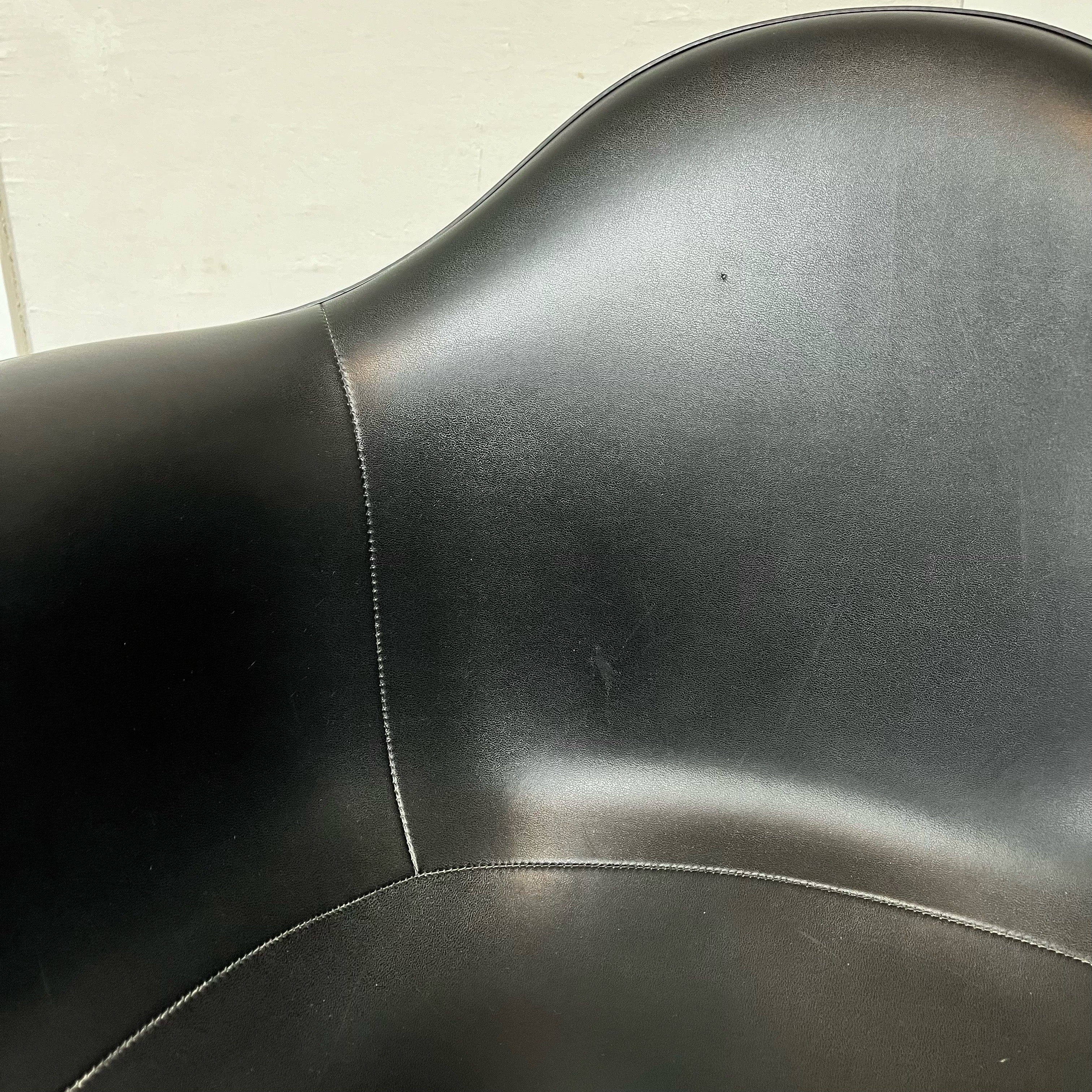 ハーマンミラー / Herman Miller アームシェルチェア ナウガレザー ブラック Hベース チャールズ&レイ・イームズ ヴィンテージ