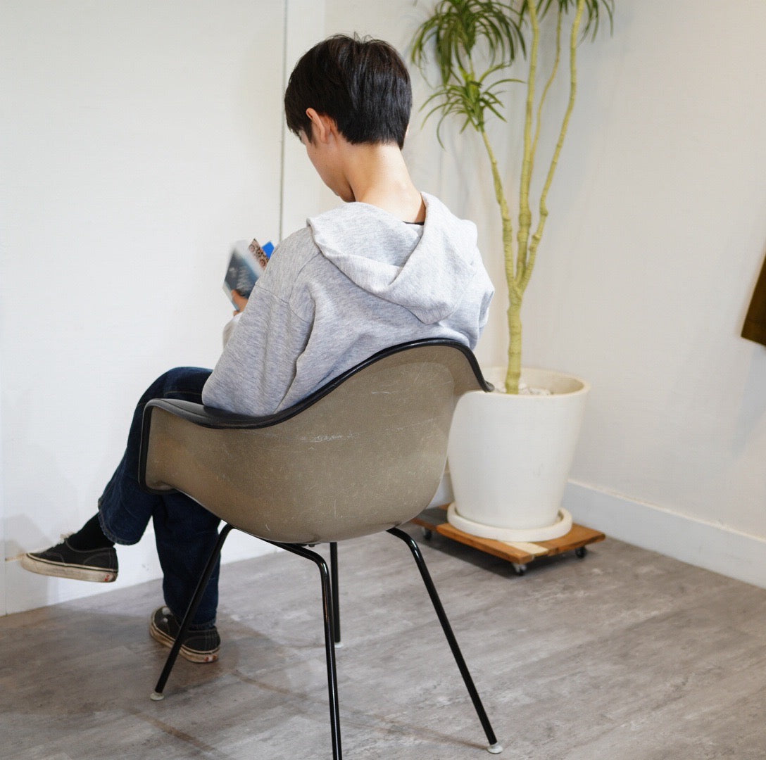 ハーマンミラー / Herman Miller アームシェルチェア ナウガレザー ブラック Hベース チャールズ&レイ・イームズ ヴィンテージ