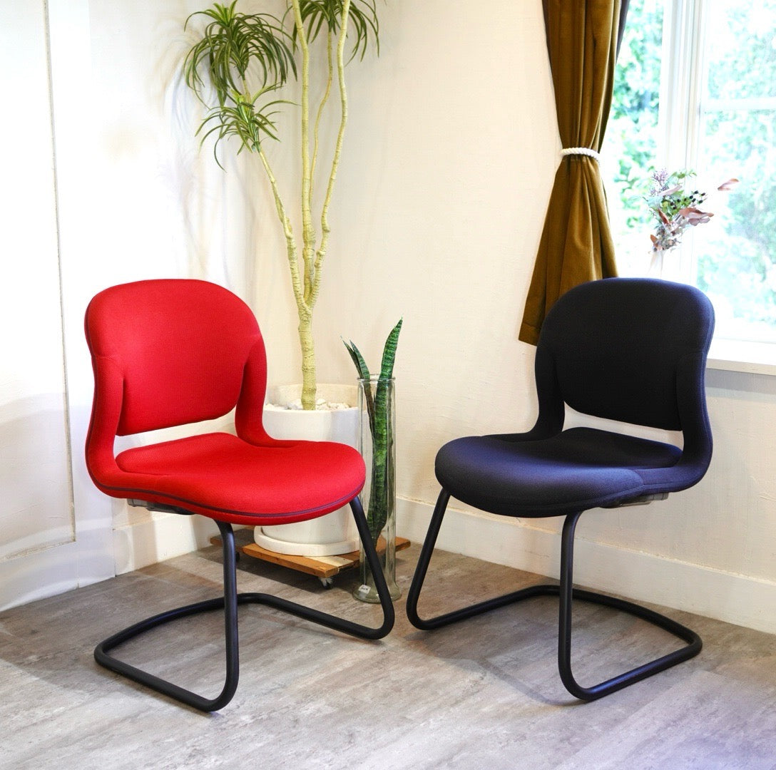 ハーマンミラー / Herman Miller エクアチェア カンチレバー ブラック