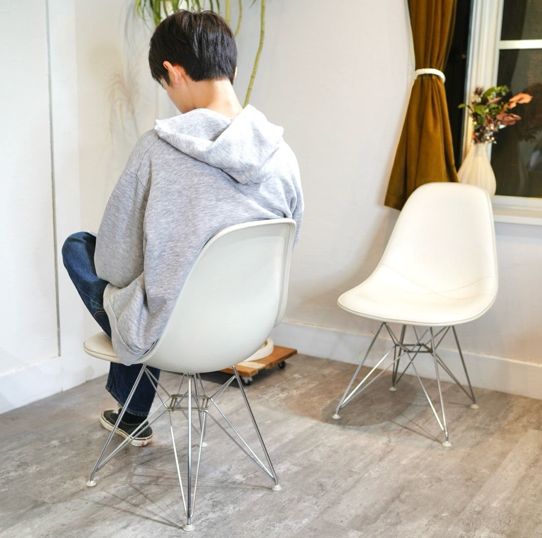 ハーマンミラー / Herman Miller サイドシェルチェア エッフェルベース チャールズ&レイ・イームズ ヴィンテージ