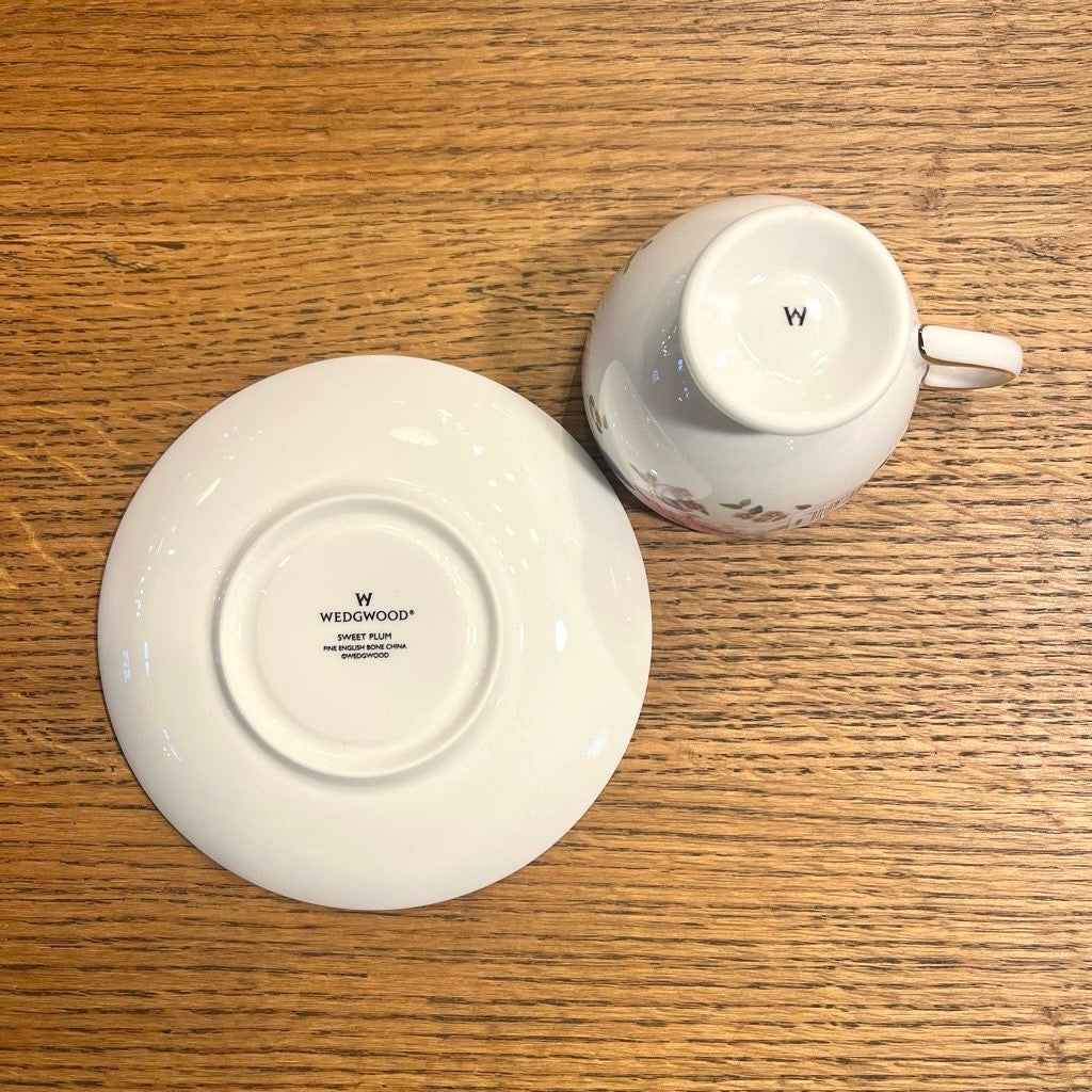 ウェッジウッド / WEDGEWOOD スウィートプラム ティーカップ&ソーサ 2客セット