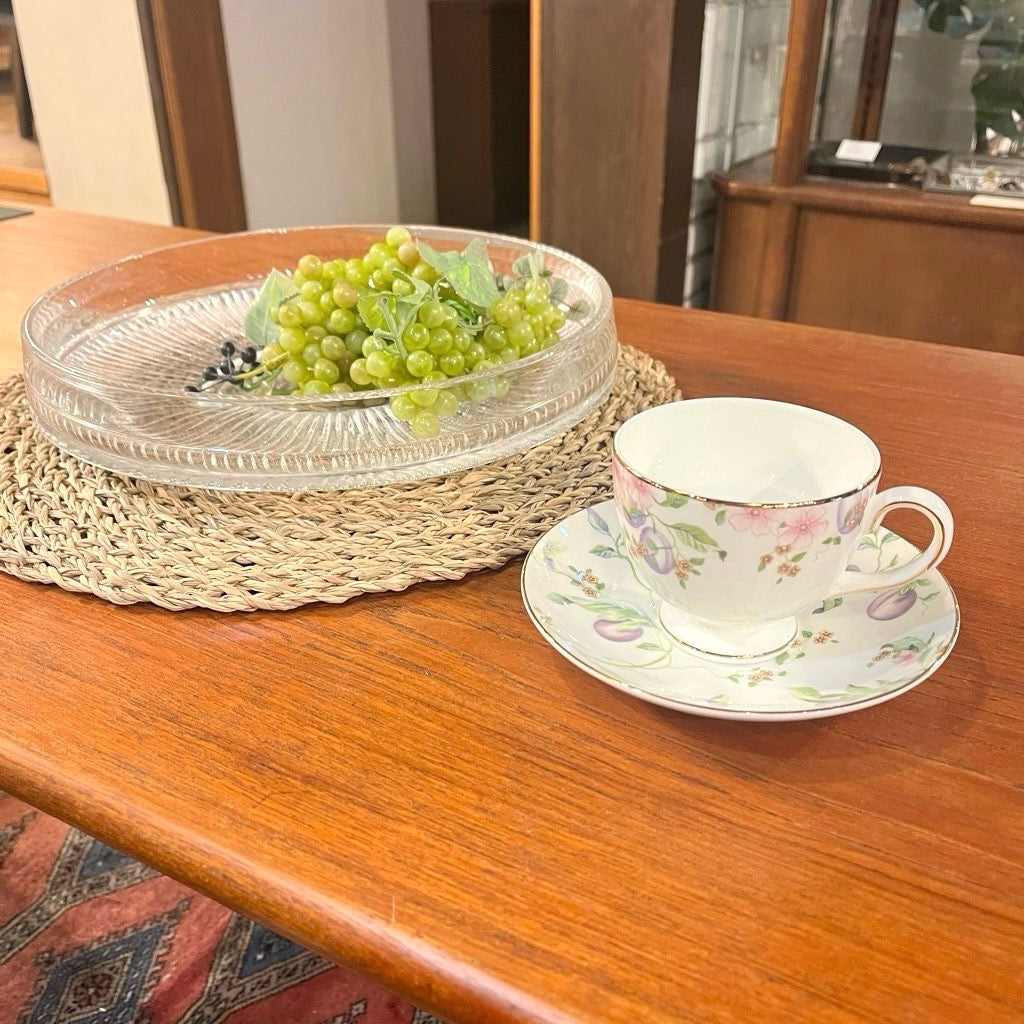 ウェッジウッド / WEDGEWOOD スウィートプラム ティーカップ&ソーサ 2客セット