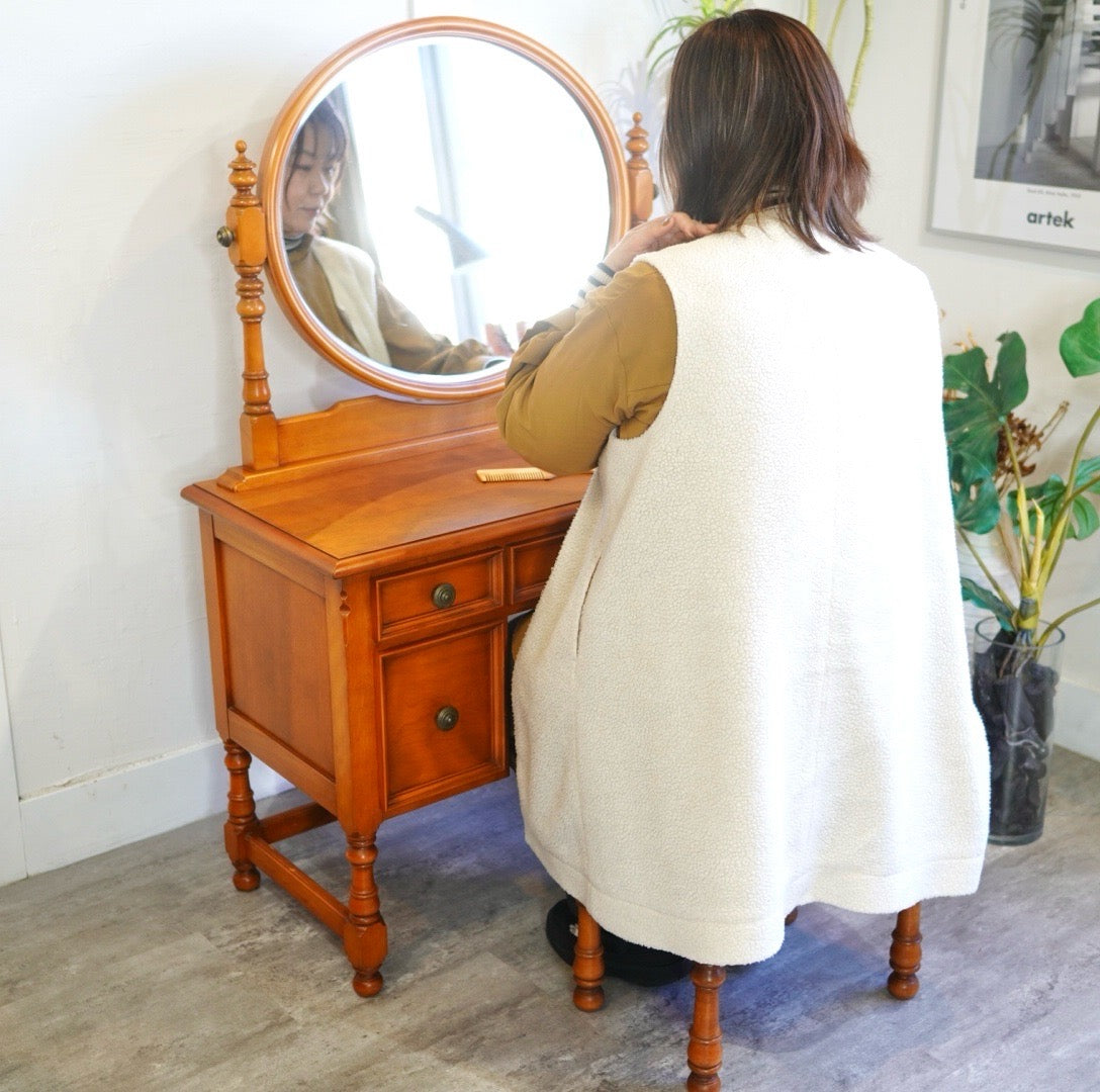 横浜ダニエル ドレッサー&収納付スツール 化粧台
