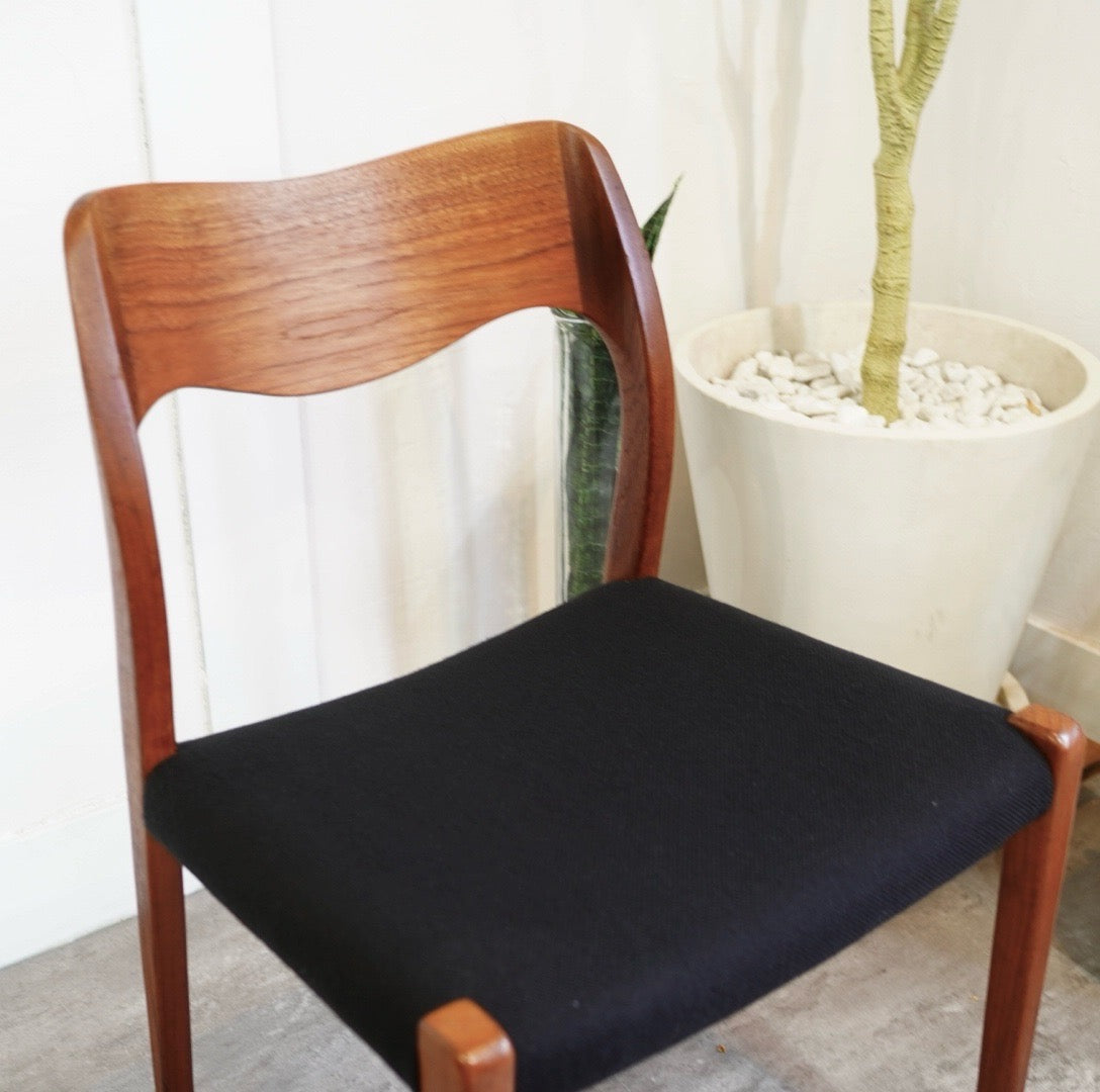 J・L・モラー / J.L.Moller Model No. 71 ダイニングチェア ニールス・O・モラー/Niels O.Moller チーク デンマーク ヴィンテージ