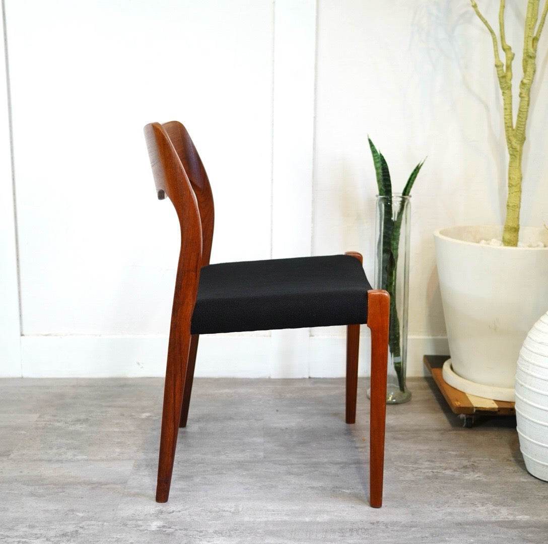 J・L・モラー / J.L.Moller Model No. 71 ダイニングチェア ニールス・O・モラー/Niels O.Moller チーク デンマーク ヴィンテージ