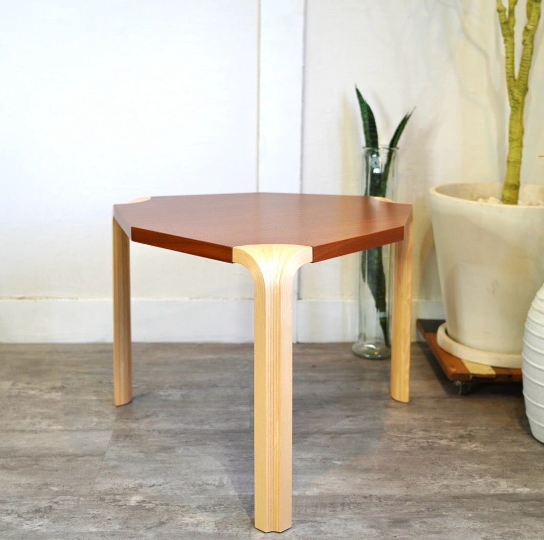 アルテック artek ATELJEE AARTO TABLE アルヴァ・アアルト 50個限定 