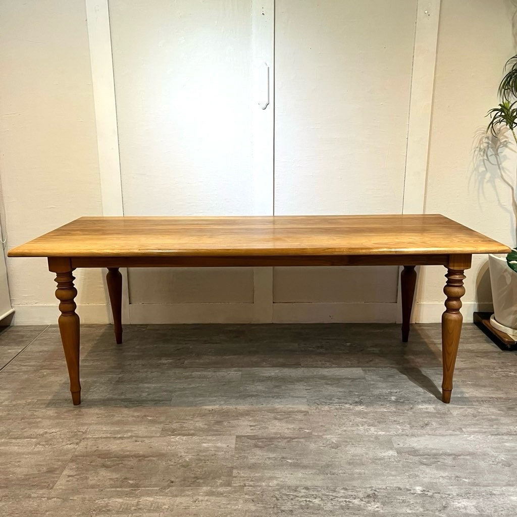 タイム&スタイル / Time & Style マジェスティ / MAJESTY ターンドレッグダイニングテーブル ろくろ脚 W200 展示品