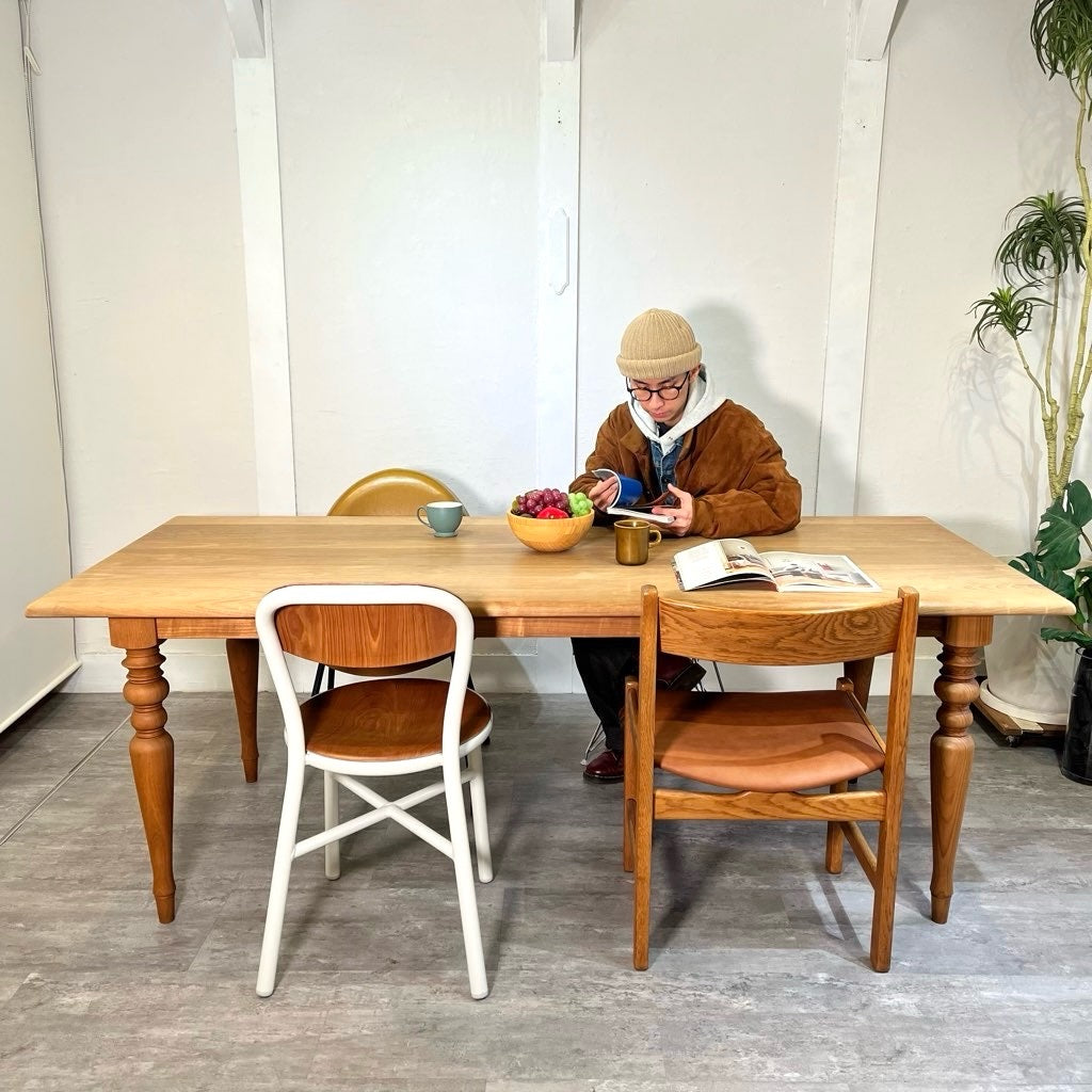 タイム&スタイル / Time & Style マジェスティ / MAJESTY ターンドレッグダイニングテーブル ろくろ脚 W200 展示品