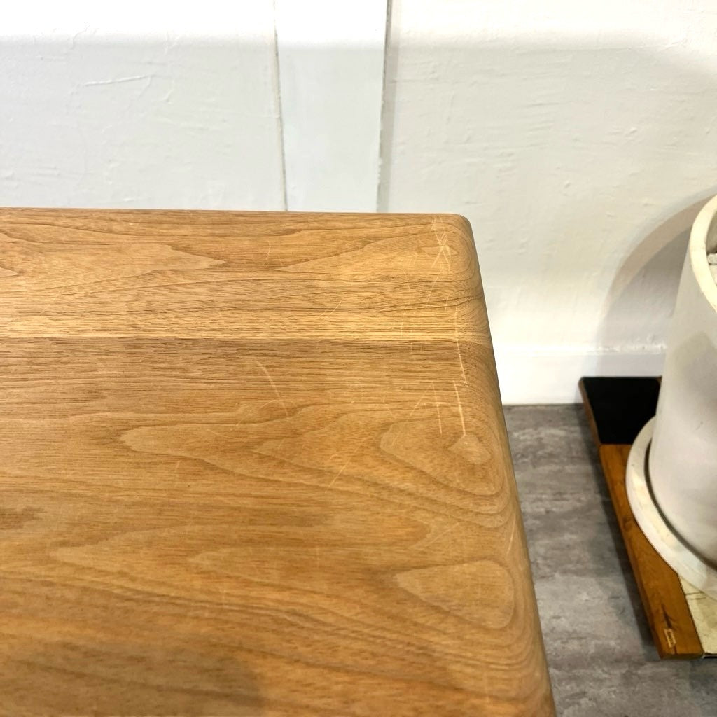 タイム&スタイル / Time & Style マジェスティ / MAJESTY ターンドレッグダイニングテーブル ろくろ脚 W200 展示品