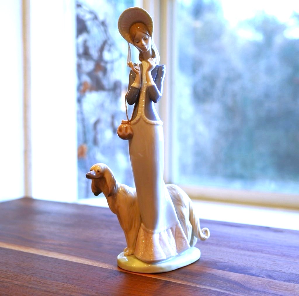 リヤドロ / LLADRO 犬とお散歩 フィギュリン スペイン 磁器 