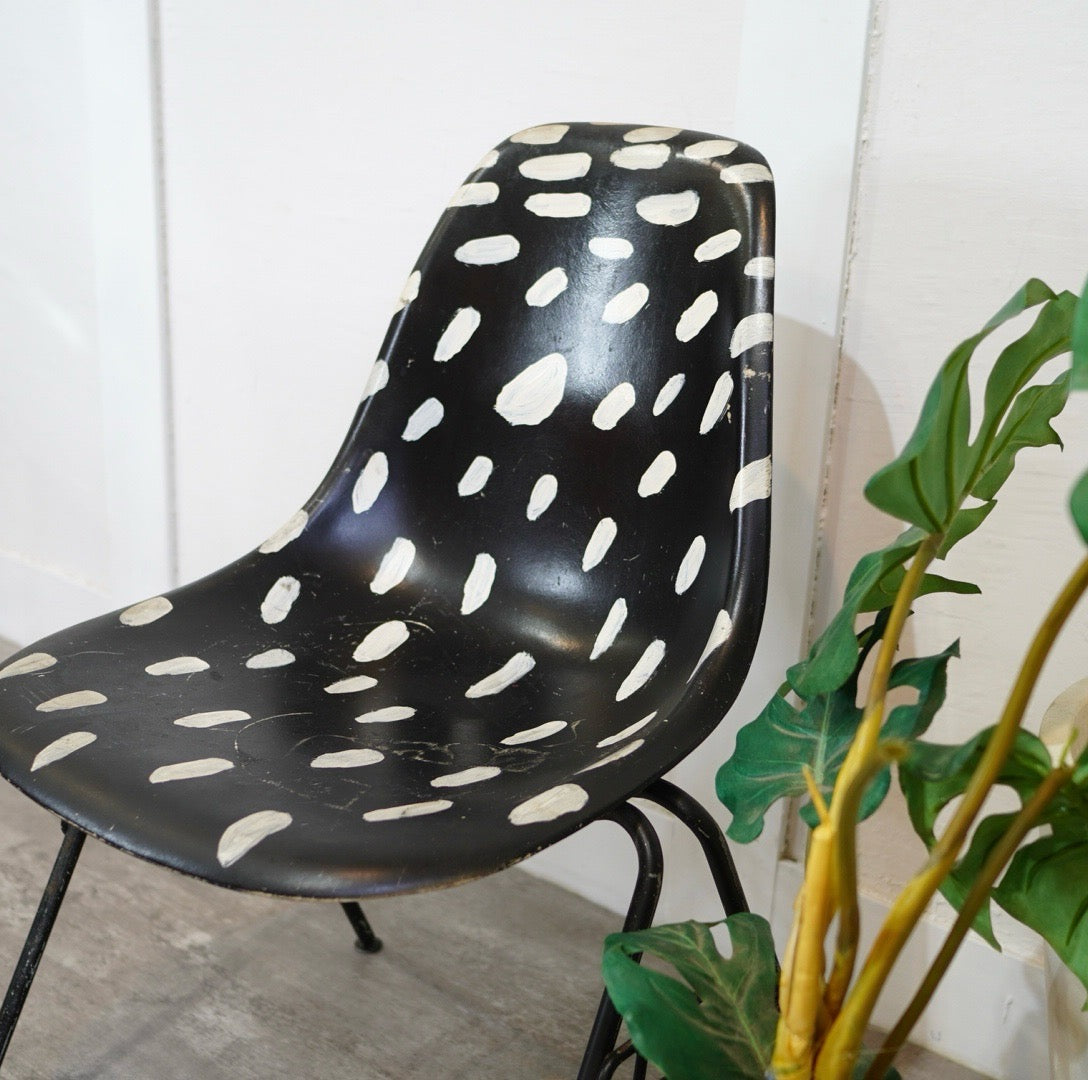 ハーマンミラー / Herman Miller ペイント サイドシェルチェア スタッキングベース チャールズ&レイ・イームズ FRP 外マウント ヴィンテージ