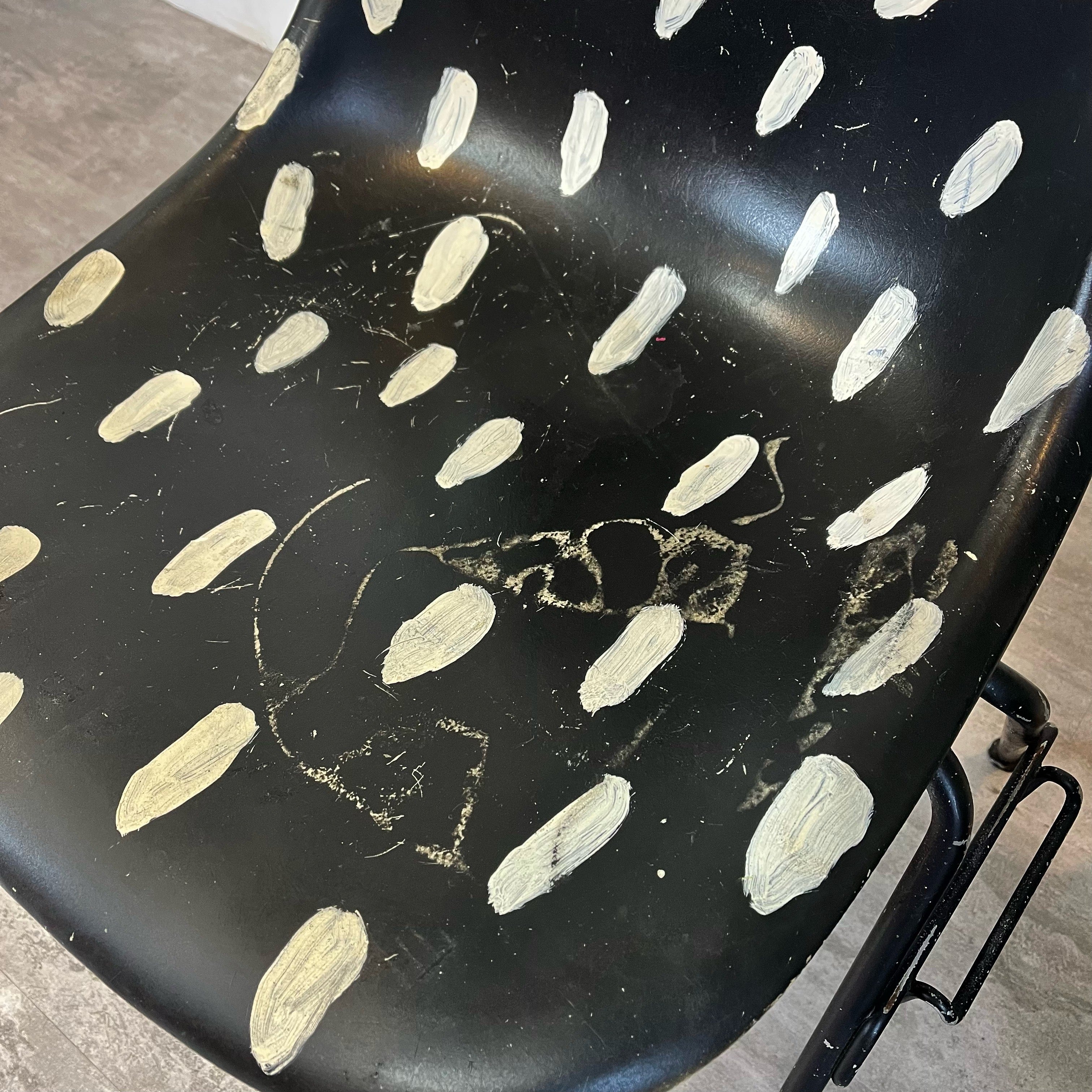 ハーマンミラー / Herman Miller ペイント サイドシェルチェア スタッキングベース チャールズ&レイ・イームズ FRP 外マウント ヴィンテージ