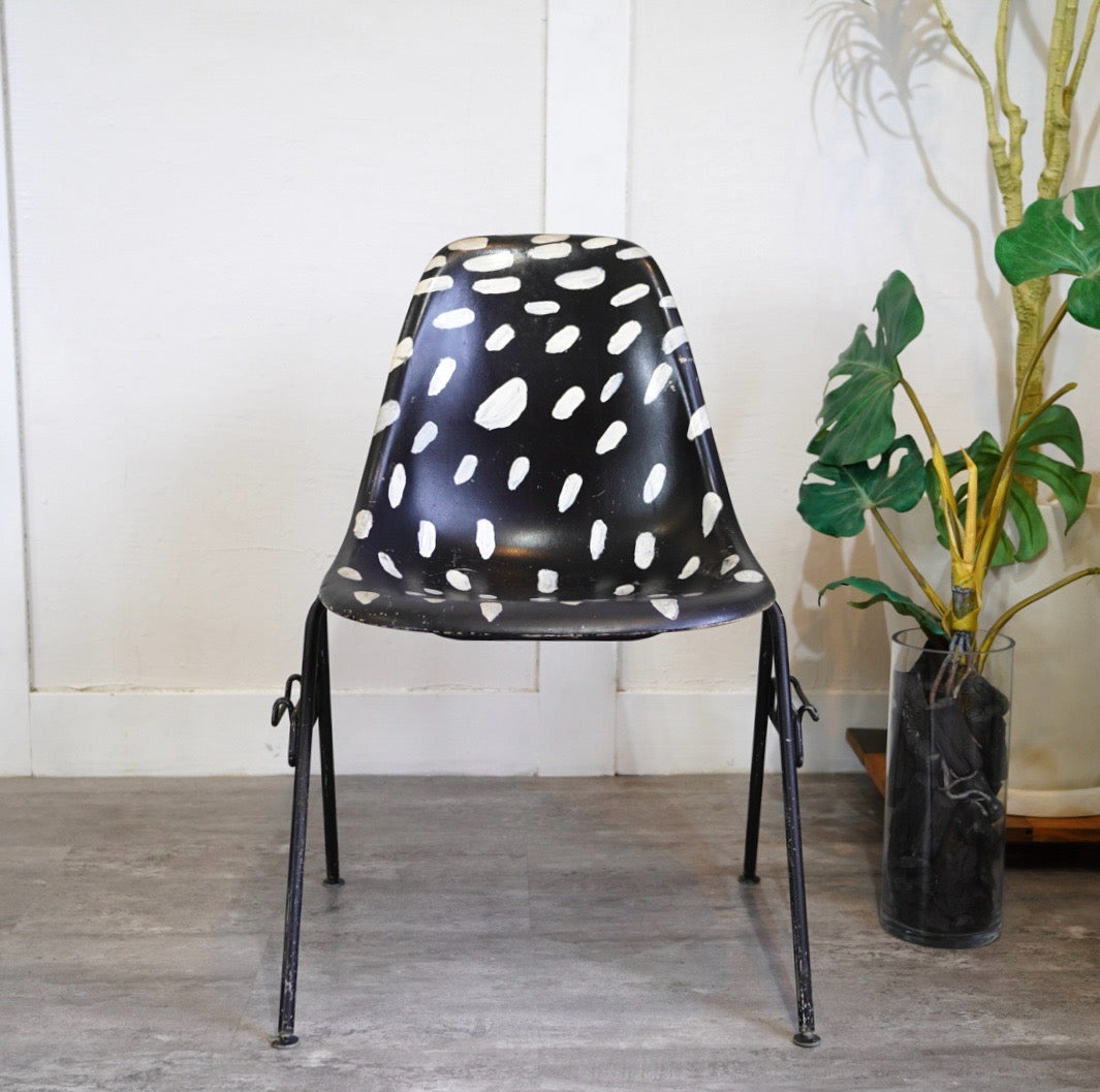 ハーマンミラー / Herman Miller ペイント サイドシェルチェア スタッキングベース チャールズ&レイ・イームズ FRP 外マウント ヴィンテージ