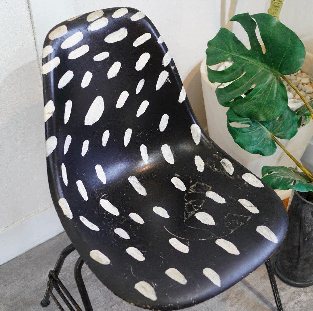 ハーマンミラー / Herman Miller ペイント サイドシェルチェア スタッキングベース チャールズ&レイ・イームズ FRP 外マウント ヴィンテージ