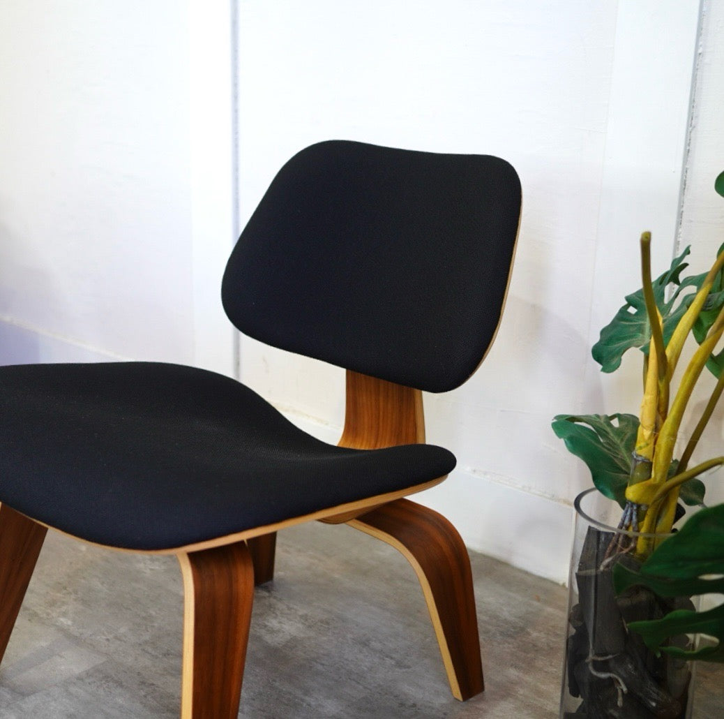 ハーマンミラー / Herman Miller プライウッドラウンジチェア LCW パット付 チャールズ&レイ・イームズ