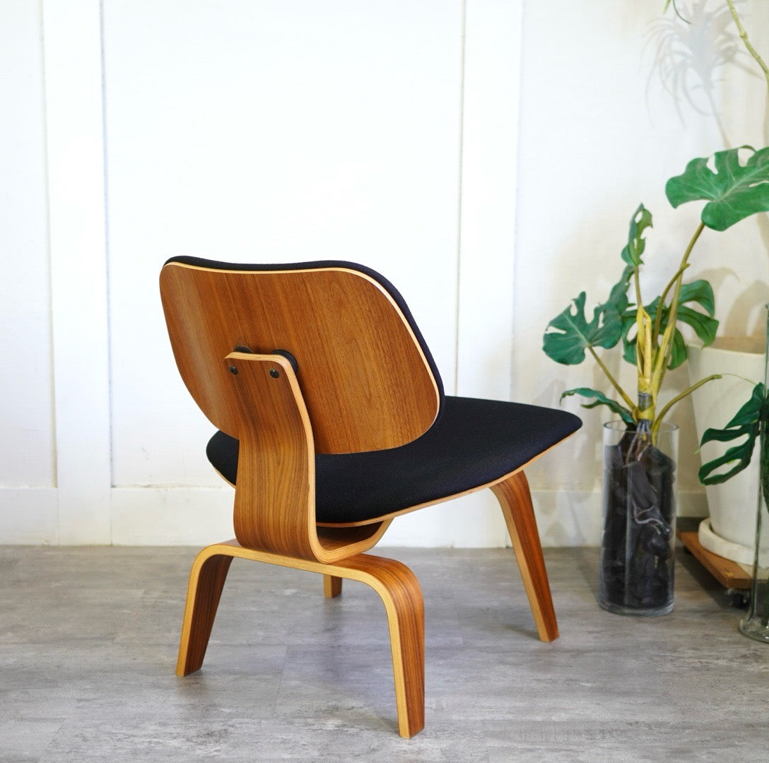 ハーマンミラー / Herman Miller プライウッドラウンジチェア LCW パット付 チャールズ&レイ・イームズ