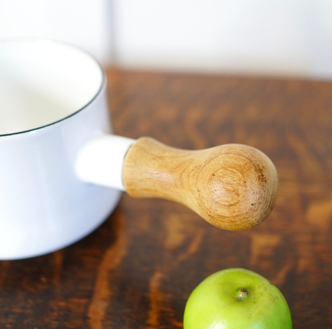 ダンスク / DANSK コベンスタイル ホーロー 片手鍋 ミルクパン ホワイト