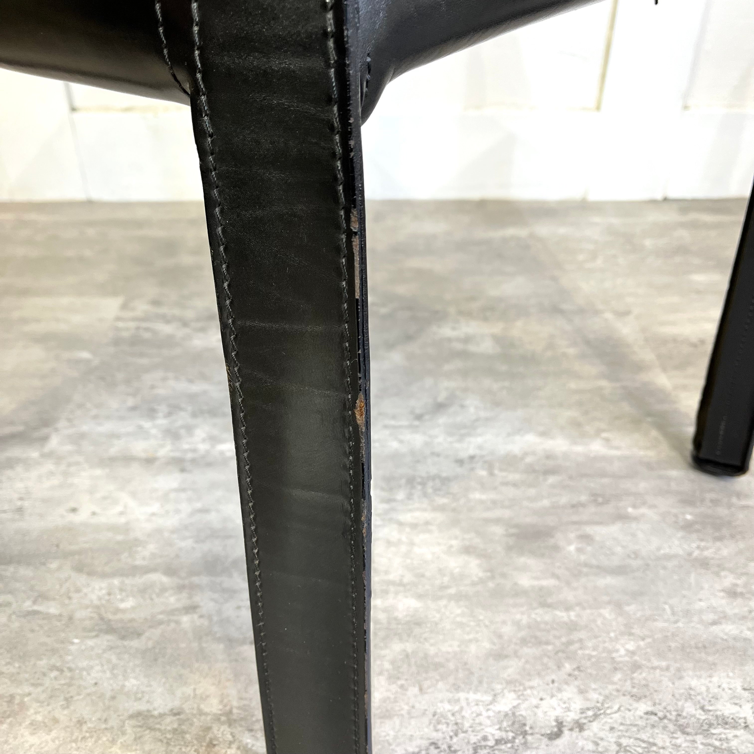 カッシーナ / Cassina キャブ / CAB アームチェア 413 黒 マリオ・ベリーニ