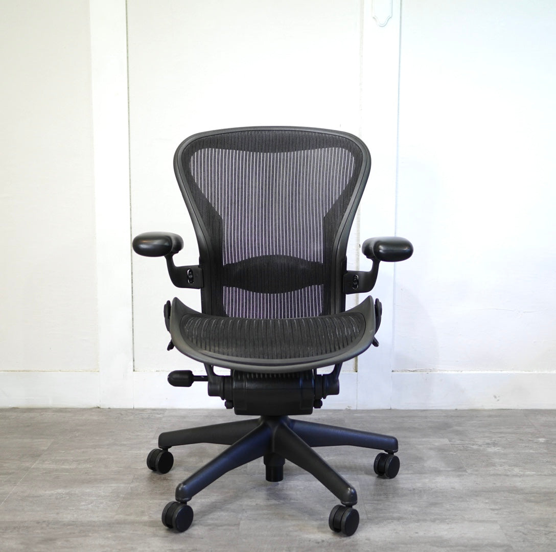 ハーマンミラー / HermanMiller アーロンチェア / Aeron Chairs 
